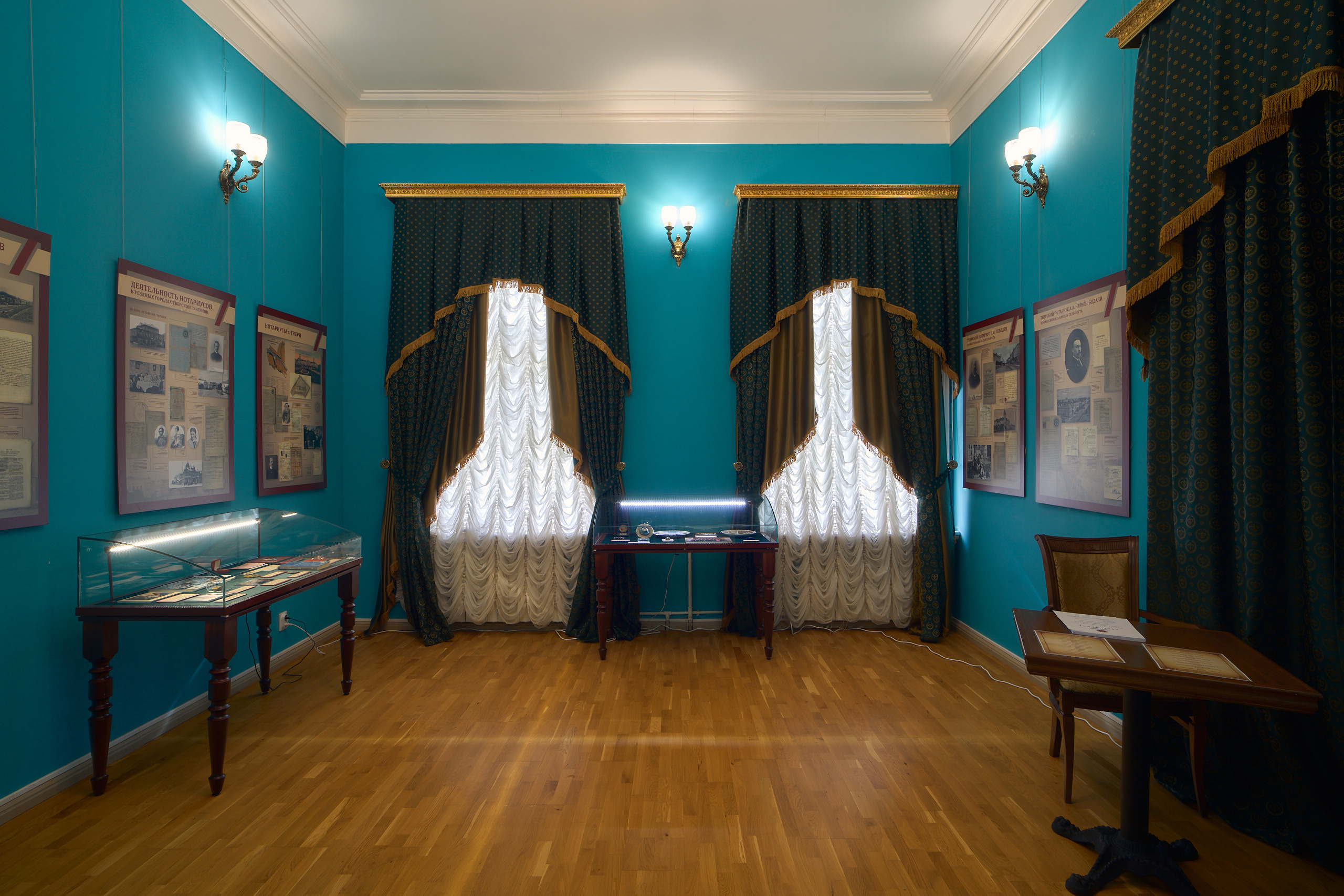 Интерьер гостиницы пожарских в Торжке