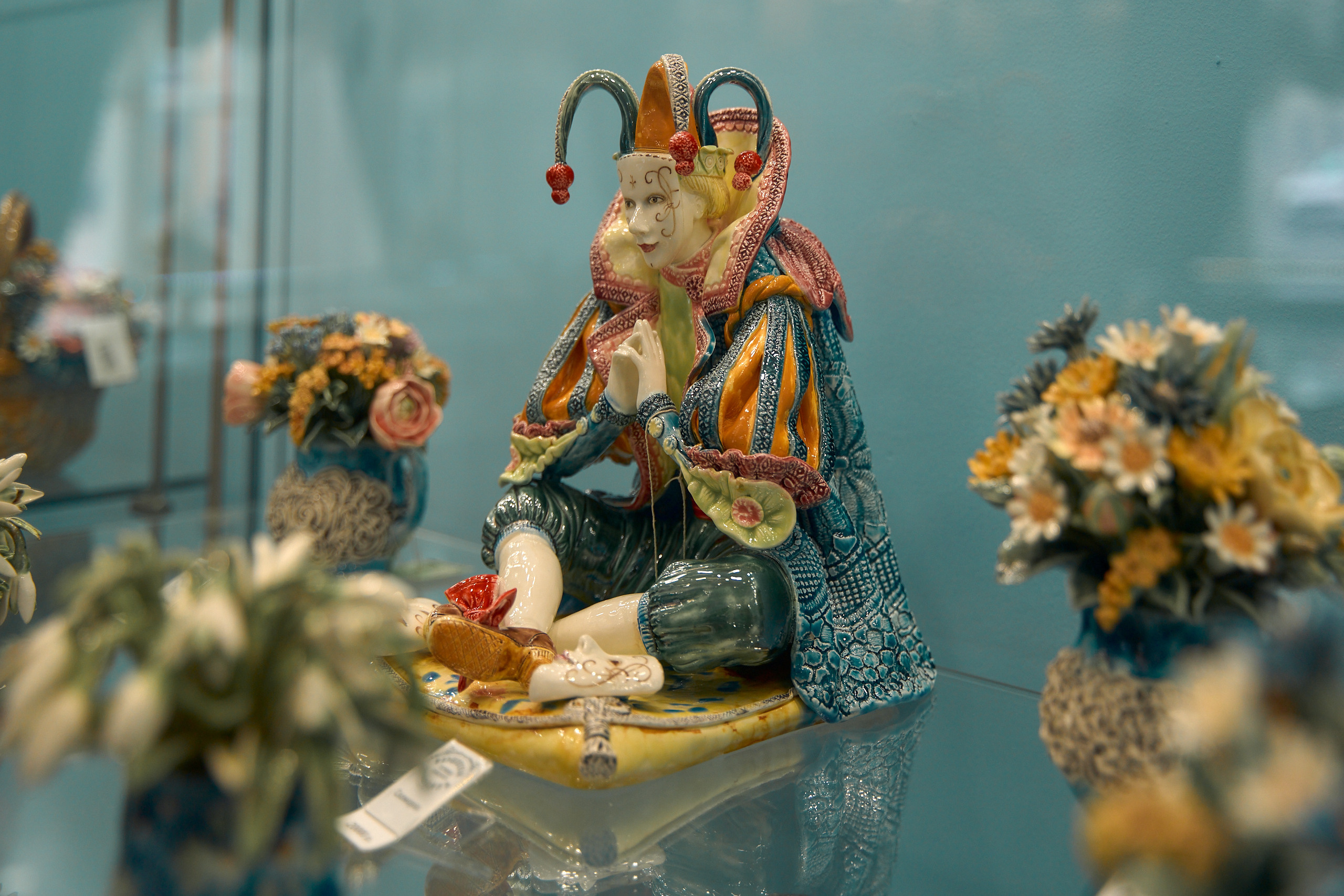 Варшавский сувенирный магазин в Торжке Новоторжская керамика — майолика