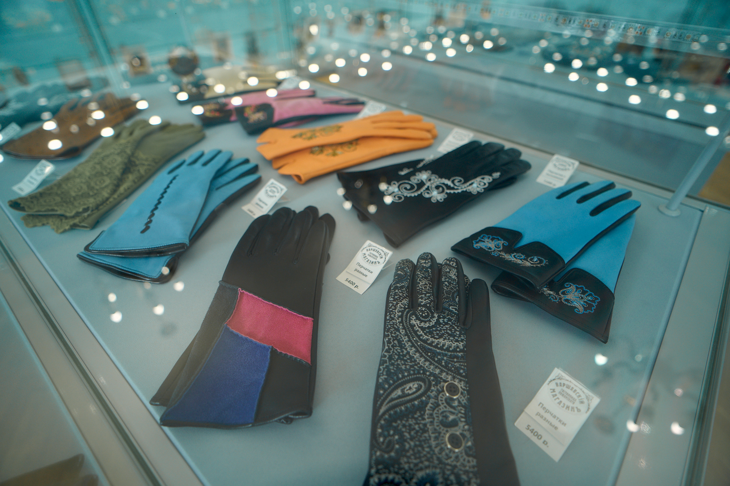 Варшавский сувенирный магазин в Торжке