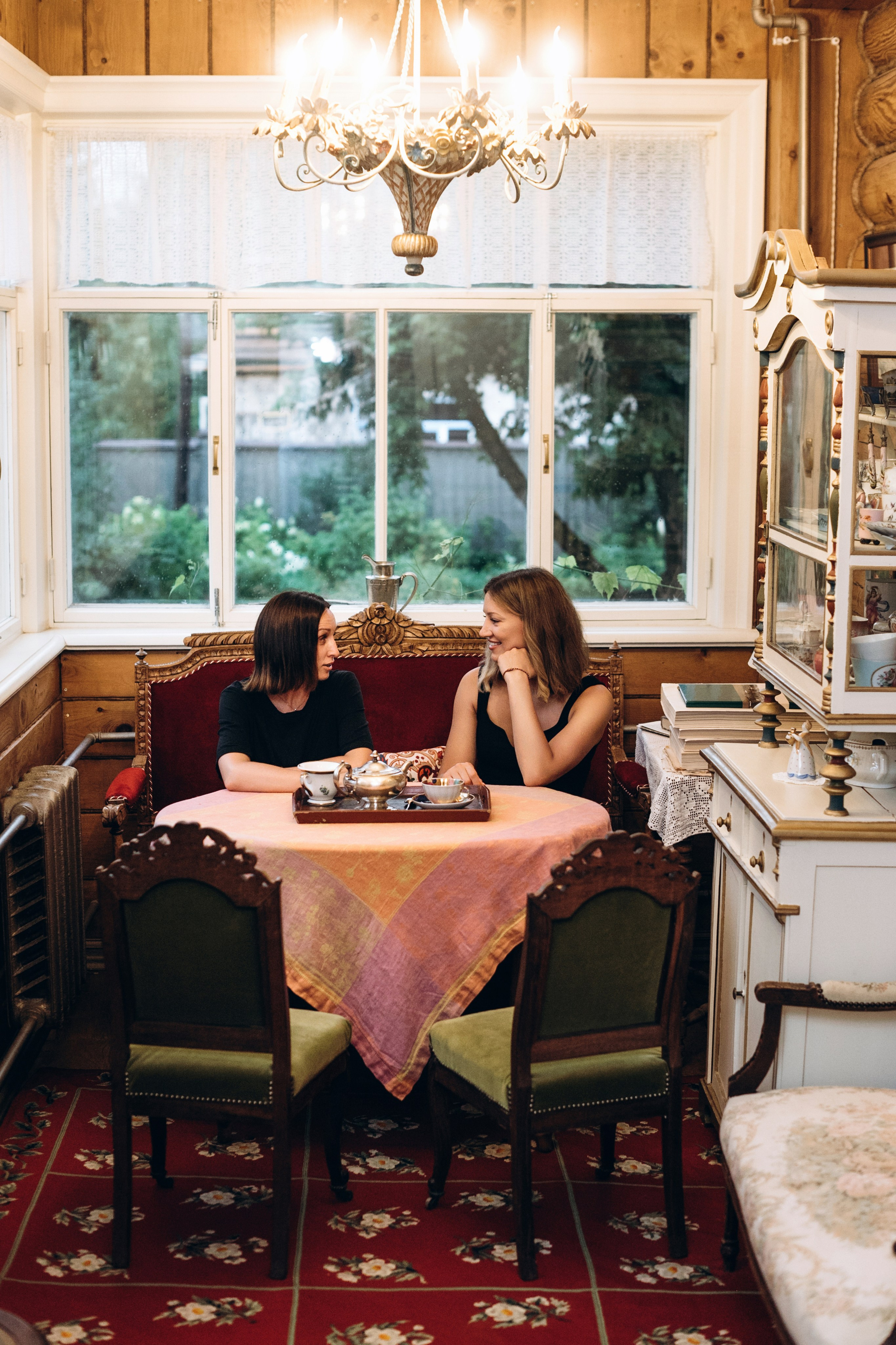 Фотосессия в гостевом доме О'27 Silvuple. Фотограф Ростов Великий Юлия Кузьмина Фотограф на крещение Ярославль