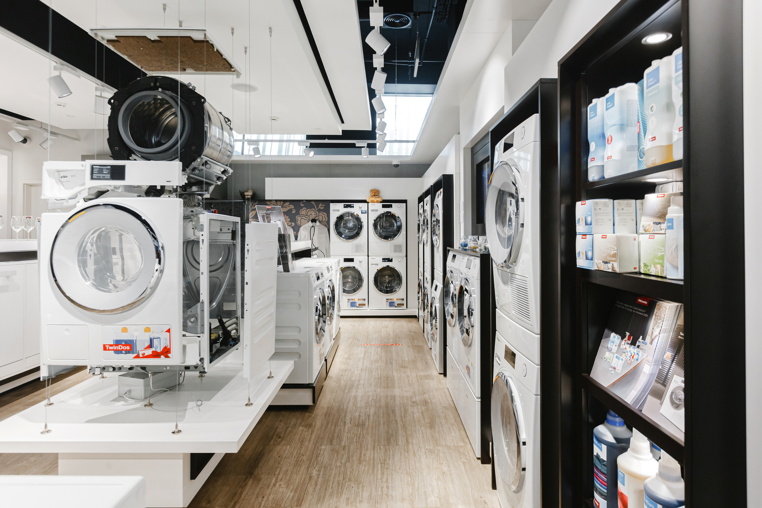 Предметная и интерьерная Фотосъемка в Москве. Магазины Miele. Свадебный фотограф в Москве | Антон Матвеев