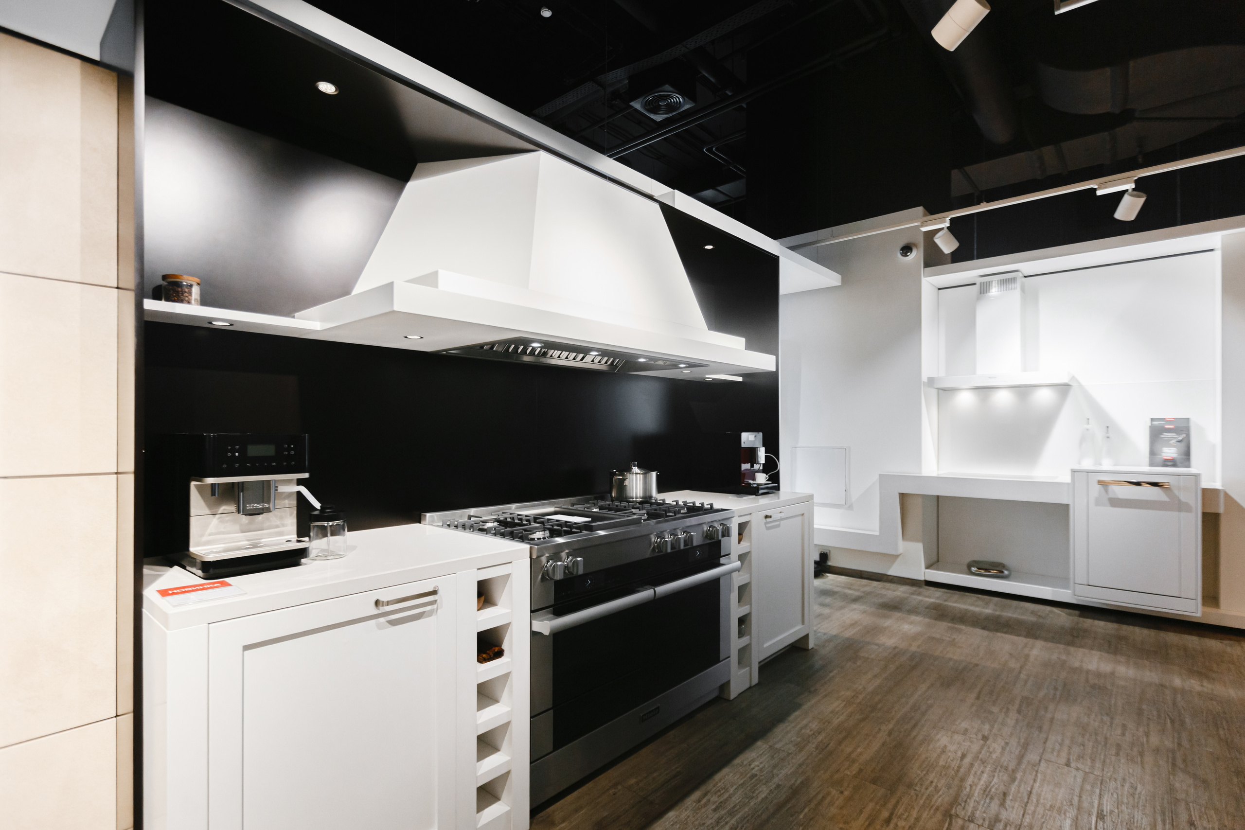 Предметная и интерьерная Фотосъемка в Москве. Магазины Miele. Свадебный фотограф в Москве | Антон Матвеев