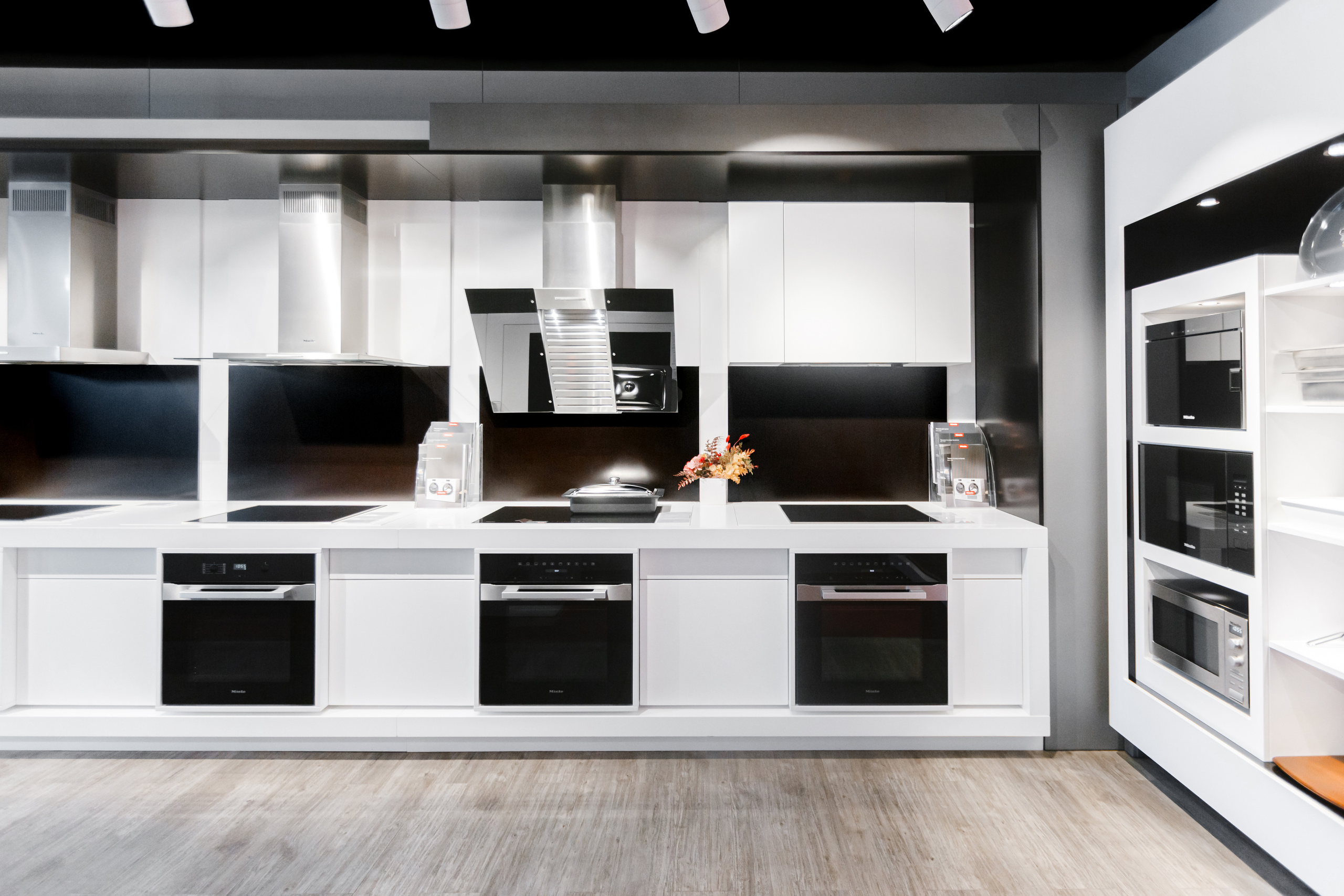 Предметная и интерьерная Фотосъемка в Москве. Магазины Miele. Свадебный фотограф в Москве | Антон Матвеев
