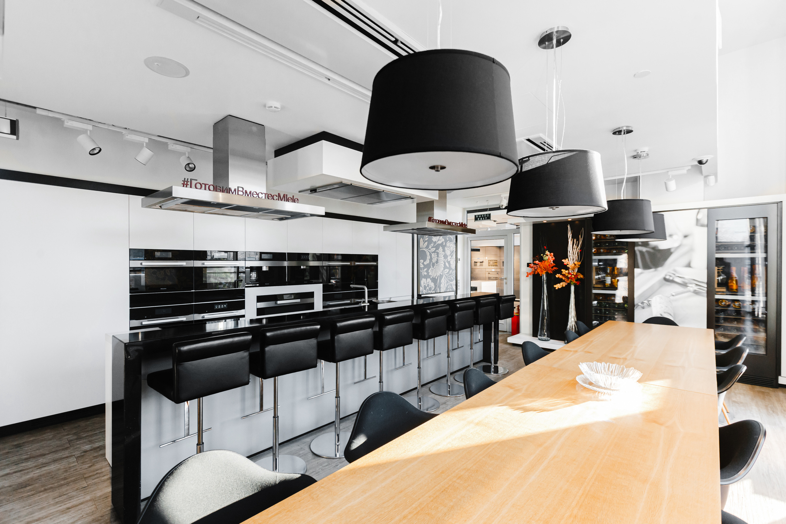 Предметная и интерьерная Фотосъемка в Москве. Магазины Miele. Свадебный фотограф в Москве | Антон Матвеев