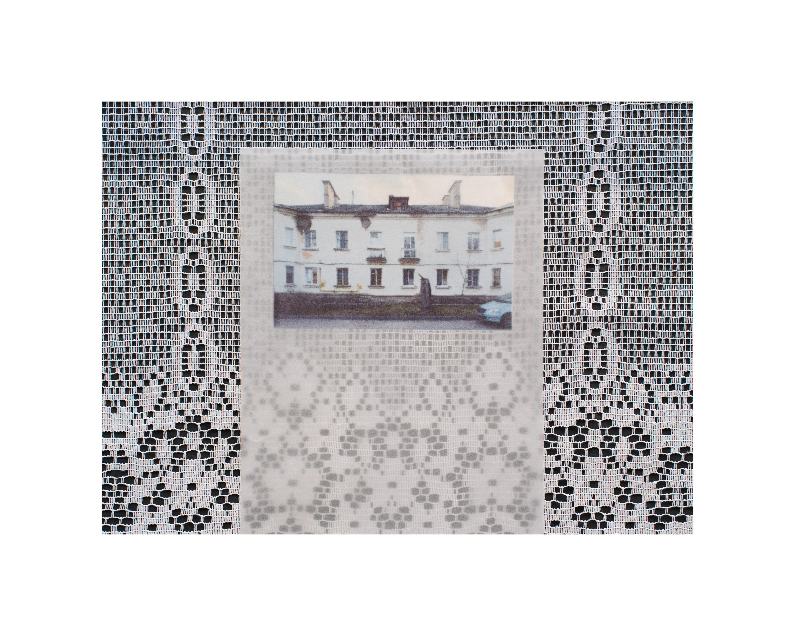 Проект о старых домах. Занавешенное окно. Tatiana Mishchenko