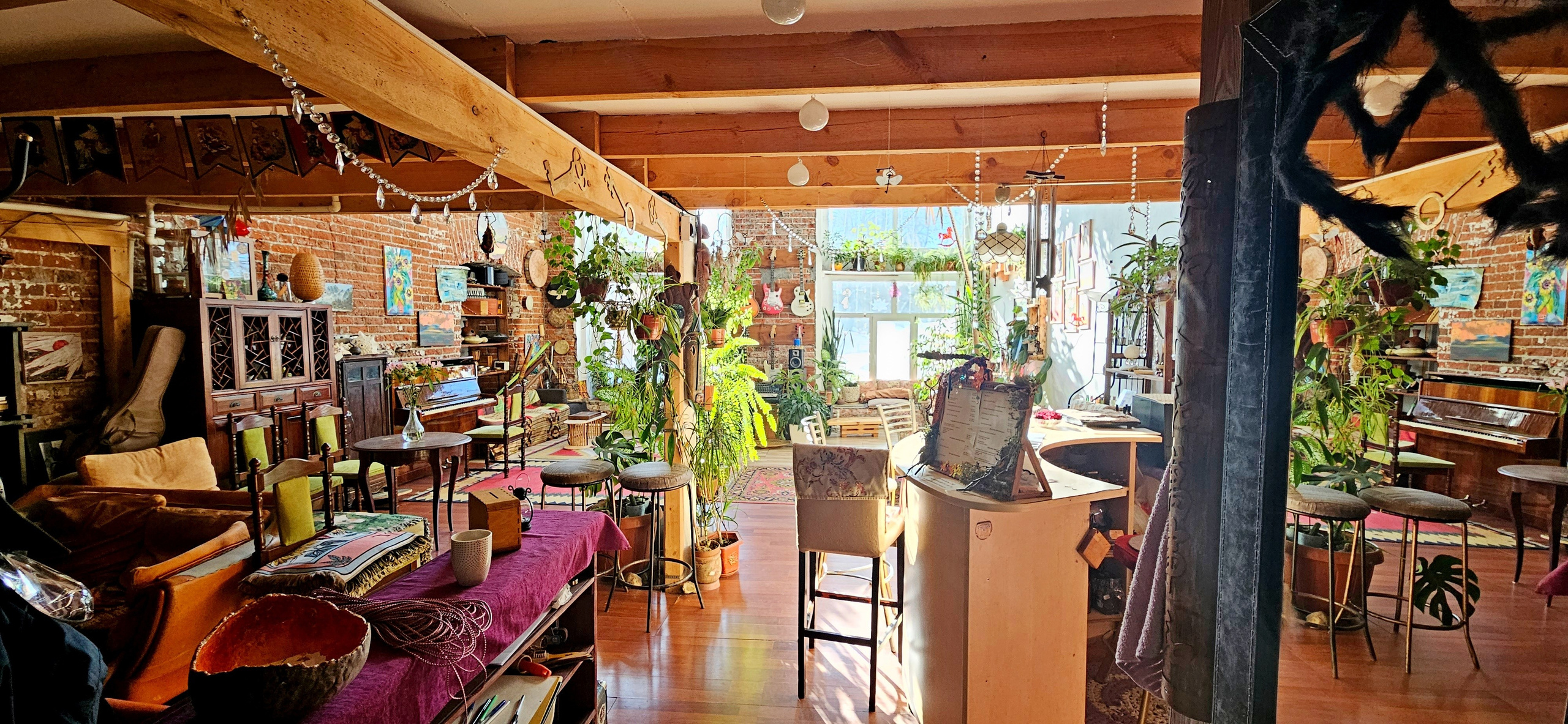 МАСЛЕНИЦА В АРТ-РЕЗИДЕНЦИИ ГУСЛИЦА: ИНТРО. Художник Анастасия Кисткина, Петербург