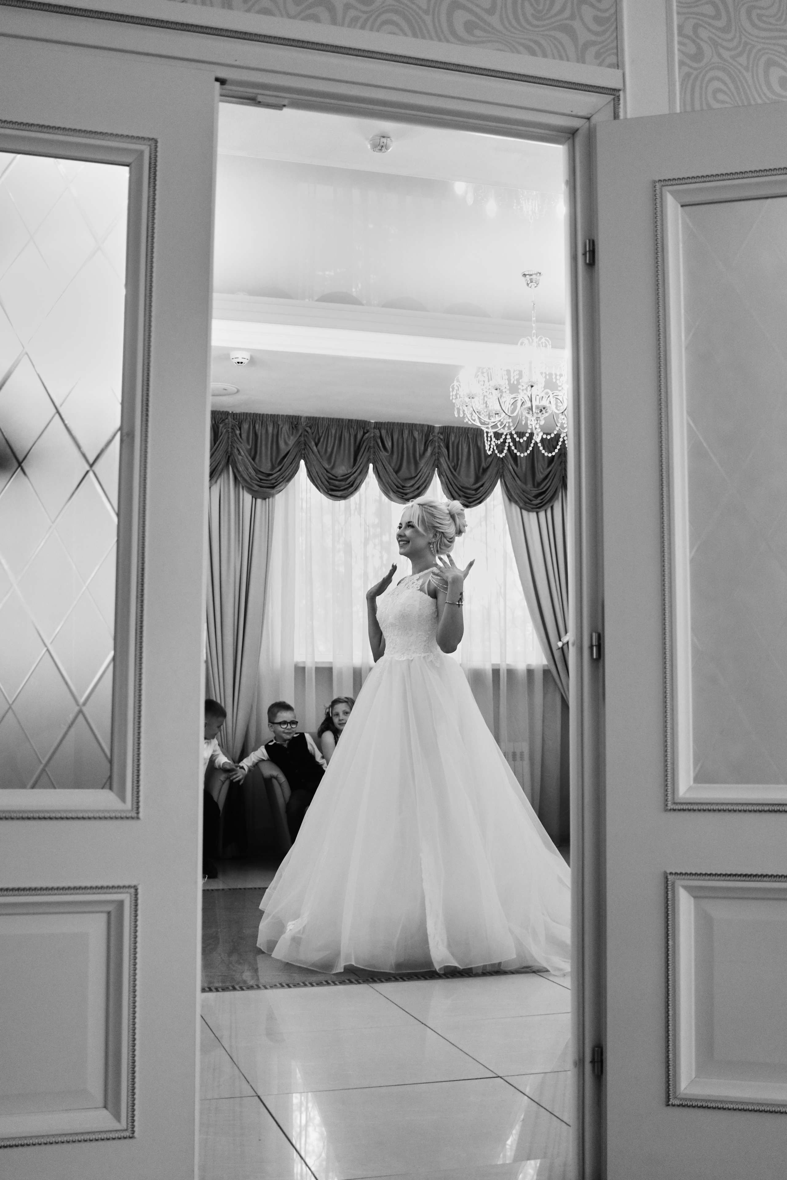 Они залезли на трактор…. Свадебный фотограф Анастасия Лахтионова