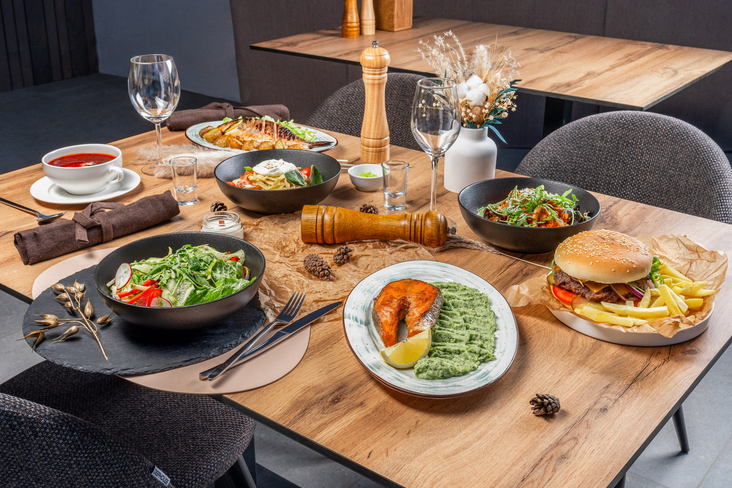 KORBI MENU. Фотограф и видеограф Виктор Пати