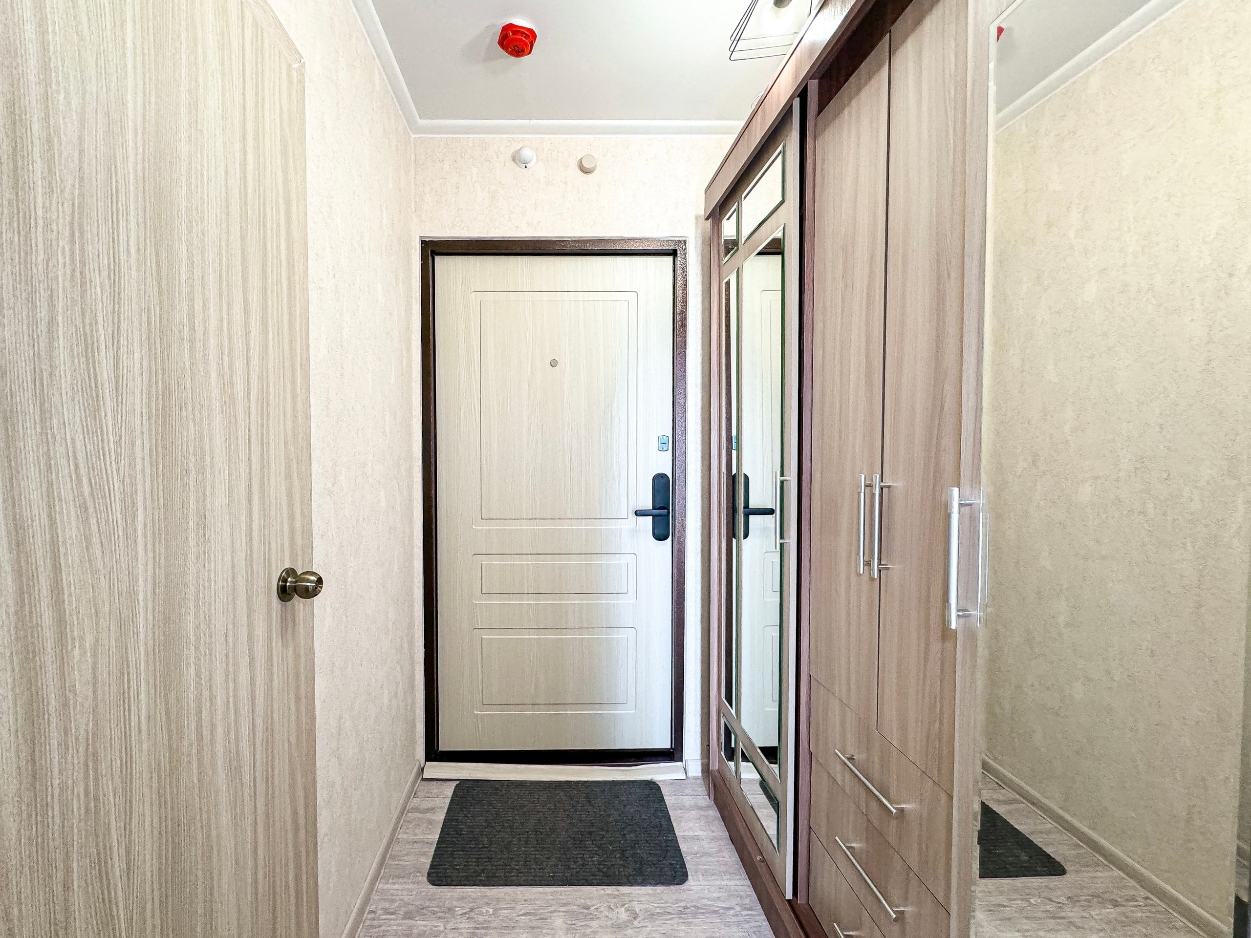 УПАКОВКА. Снять квартиру посуточно/Упаковка/Управление/Дизайнер недвижимости — Добро пожаловать В ГОСТИ!