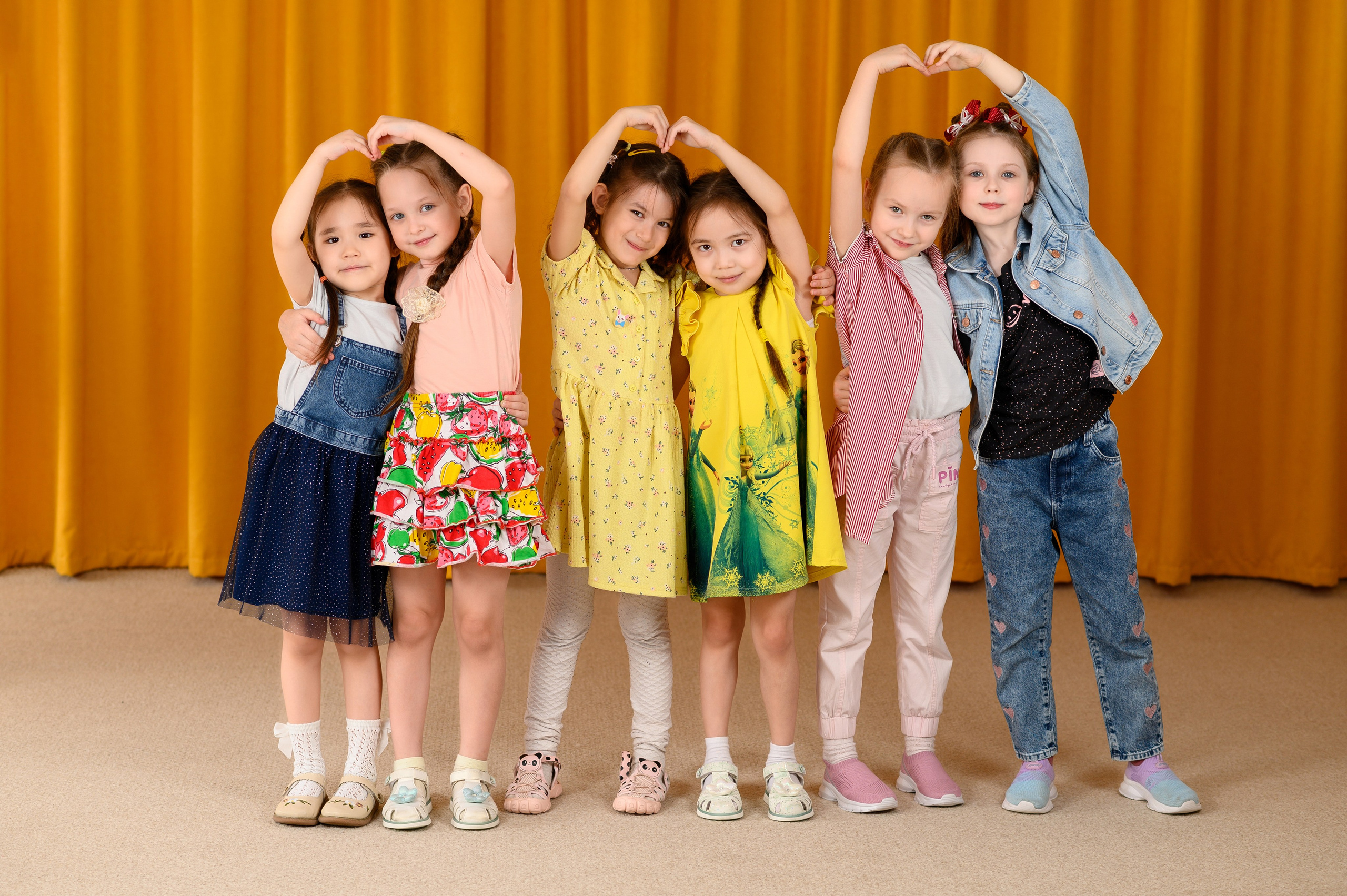 Детский сад. Фотоальбомы для выпускников школ и детских садов в Республике Алтай и за её пределами