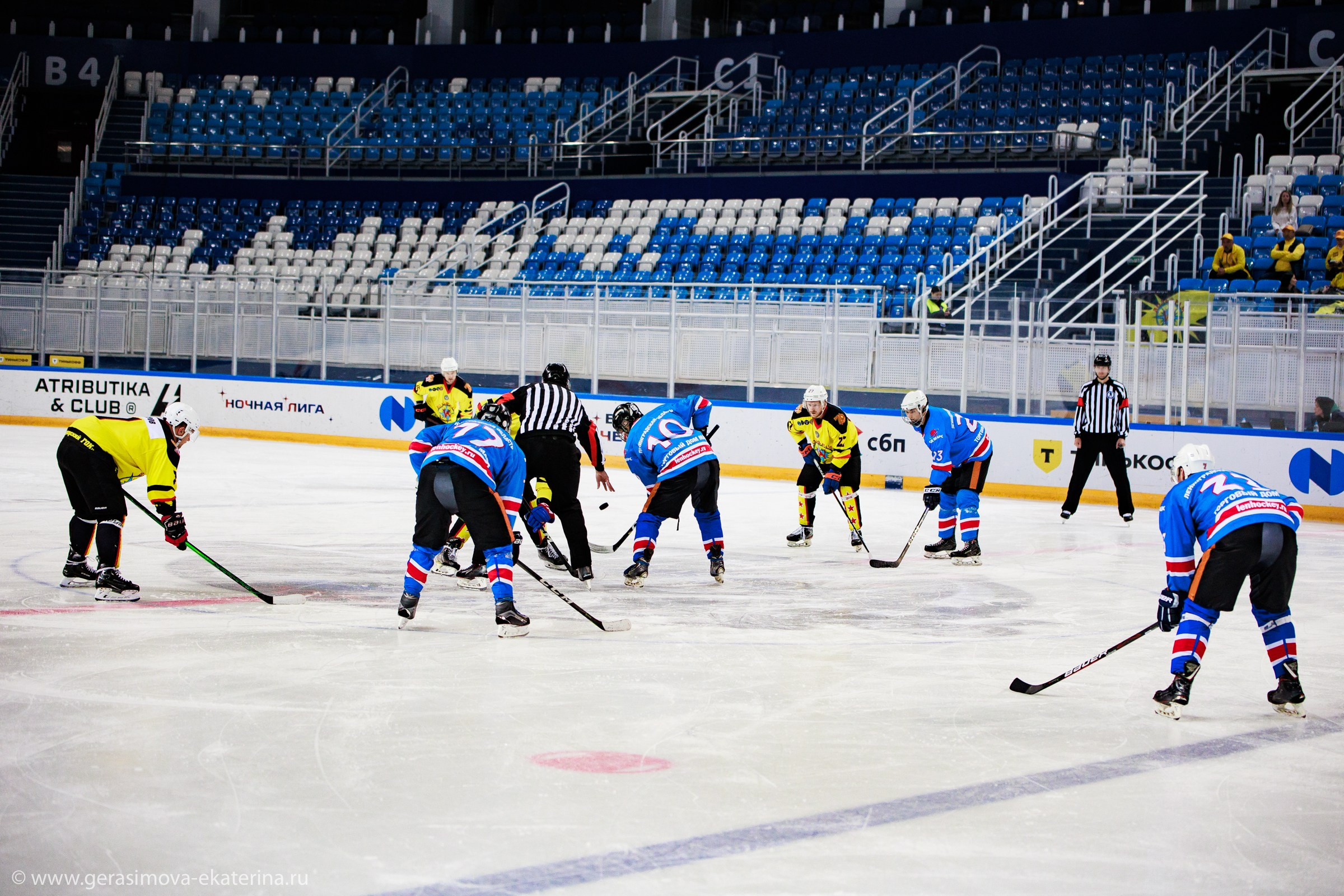 13 Ночная Лига 2024 — фестиваль хоккея. Фотограф Лодейное Поле Екатерина Герасимова в Санкт-Петербурге и Лен. области