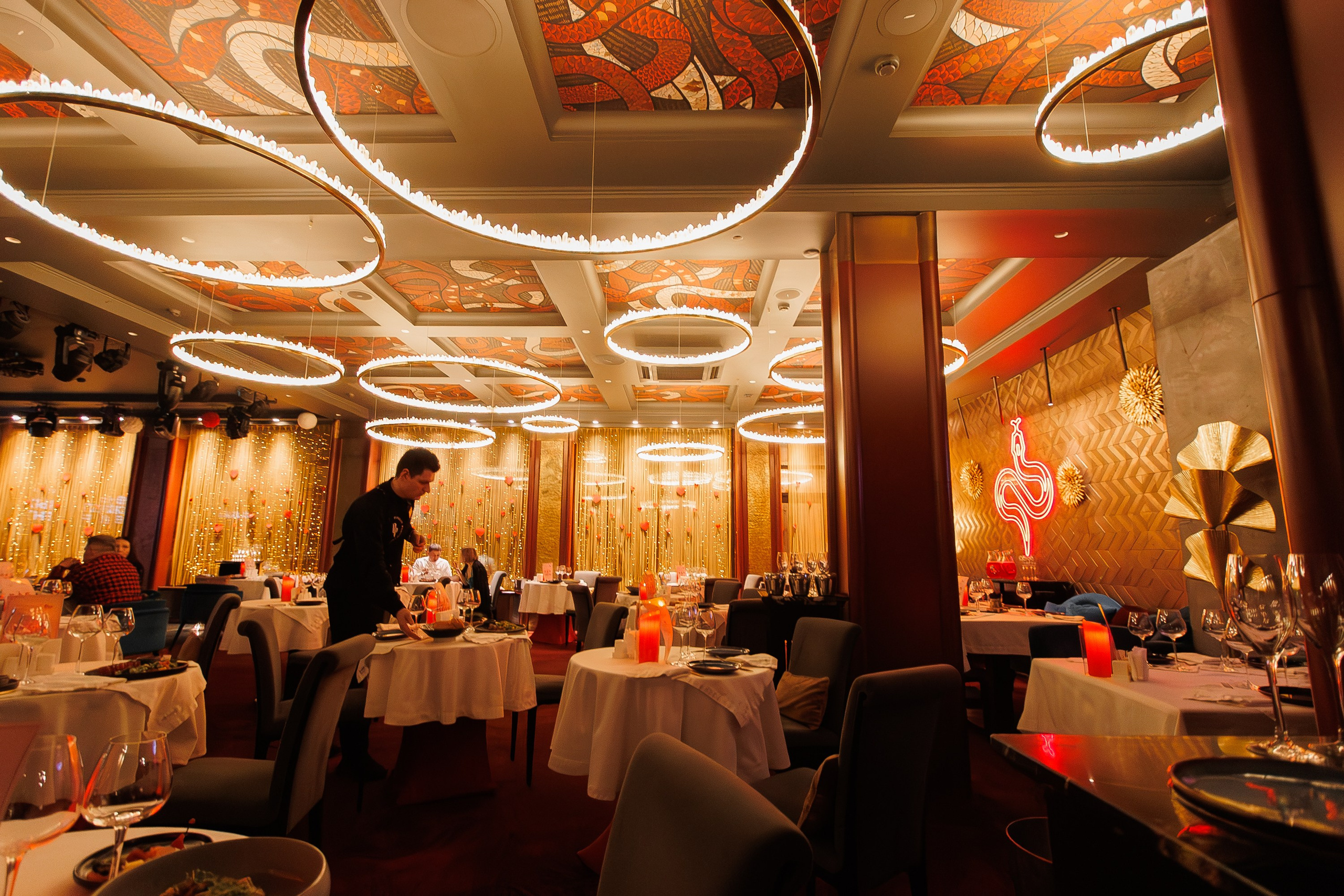 РЕЖЕНТ — HAPPY VALENTINES DAY. СВОИ. ФОТООТЧЕТЫ-СОБЫТИЯ-МЕСТА