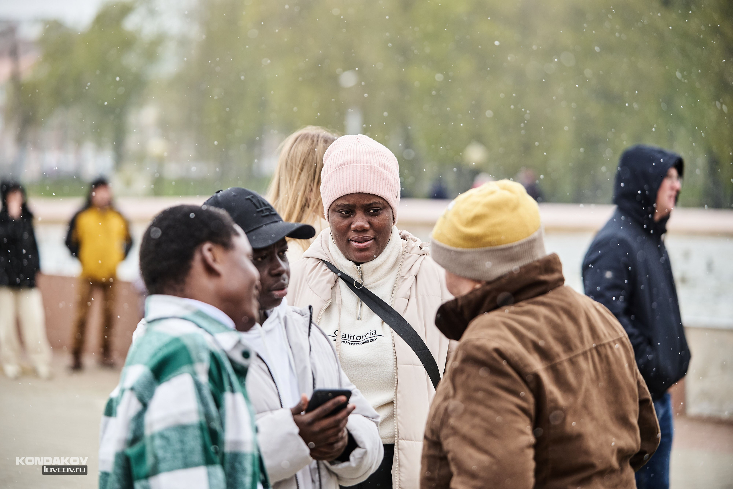 9 мая празднование День Победы г. Иваново 2024 год. Фотограф в Иваново: Каталожная съемка одежды и постельного белья, Wildberries