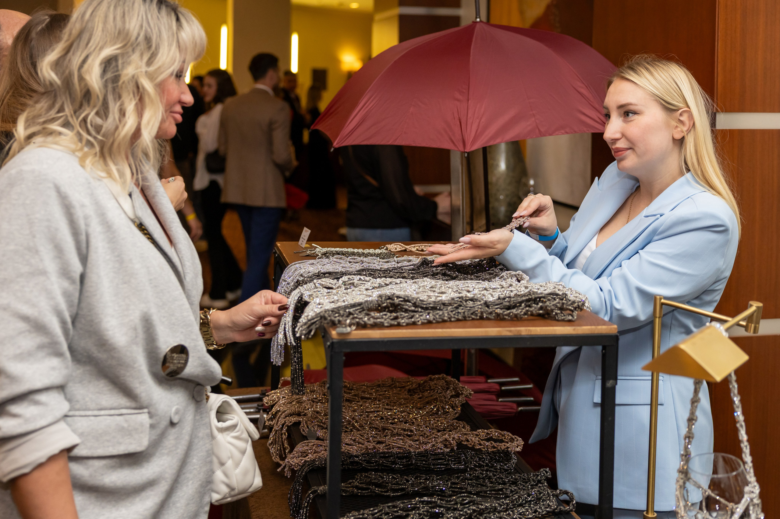 Репортажная фото- и видеосъемка Винного салона «Ароматный мир» в СПб