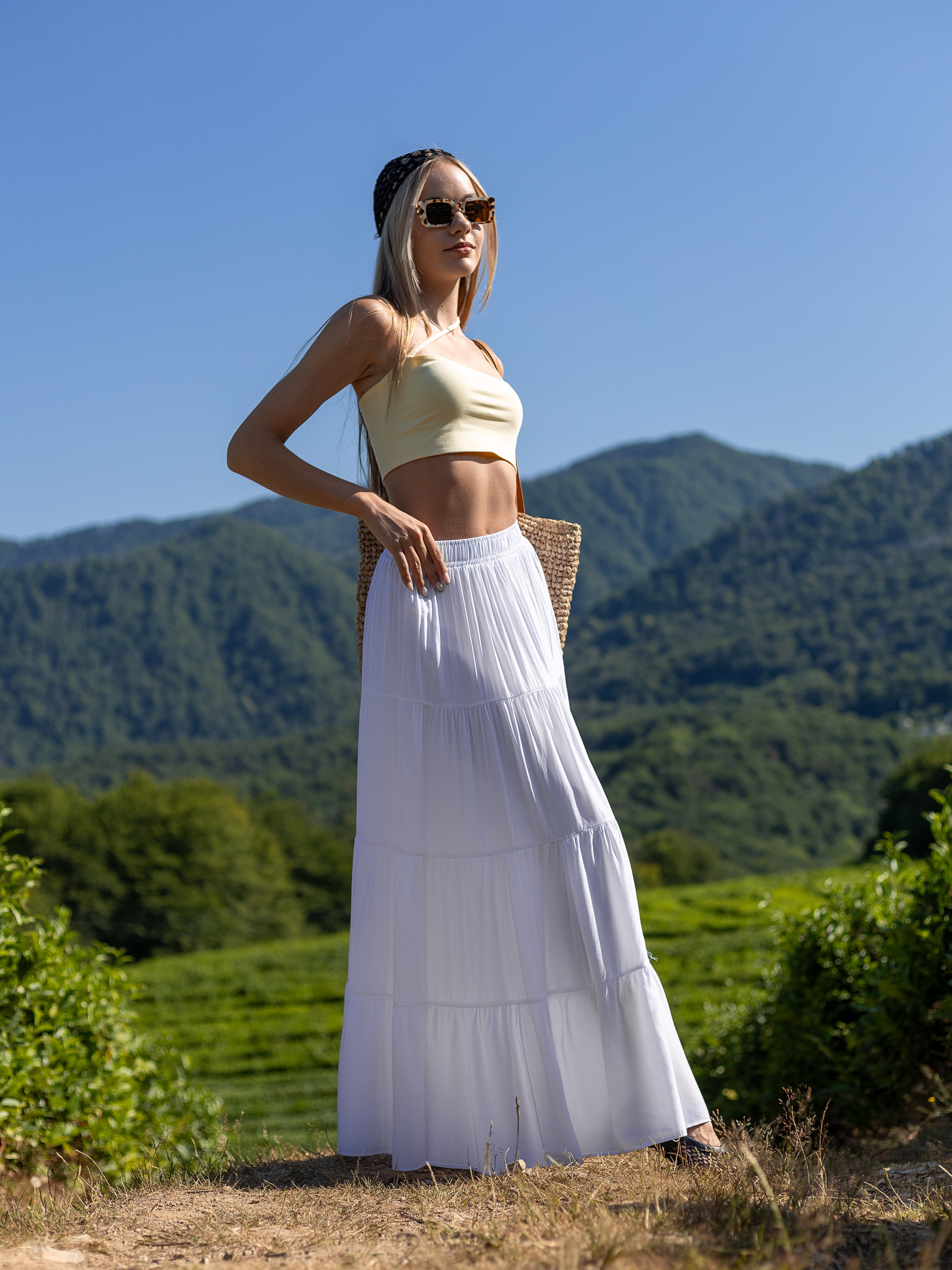 Чайные плантации. Стрит съемки для маркетплейсов в Сочи | ИИ контент | fashionprod