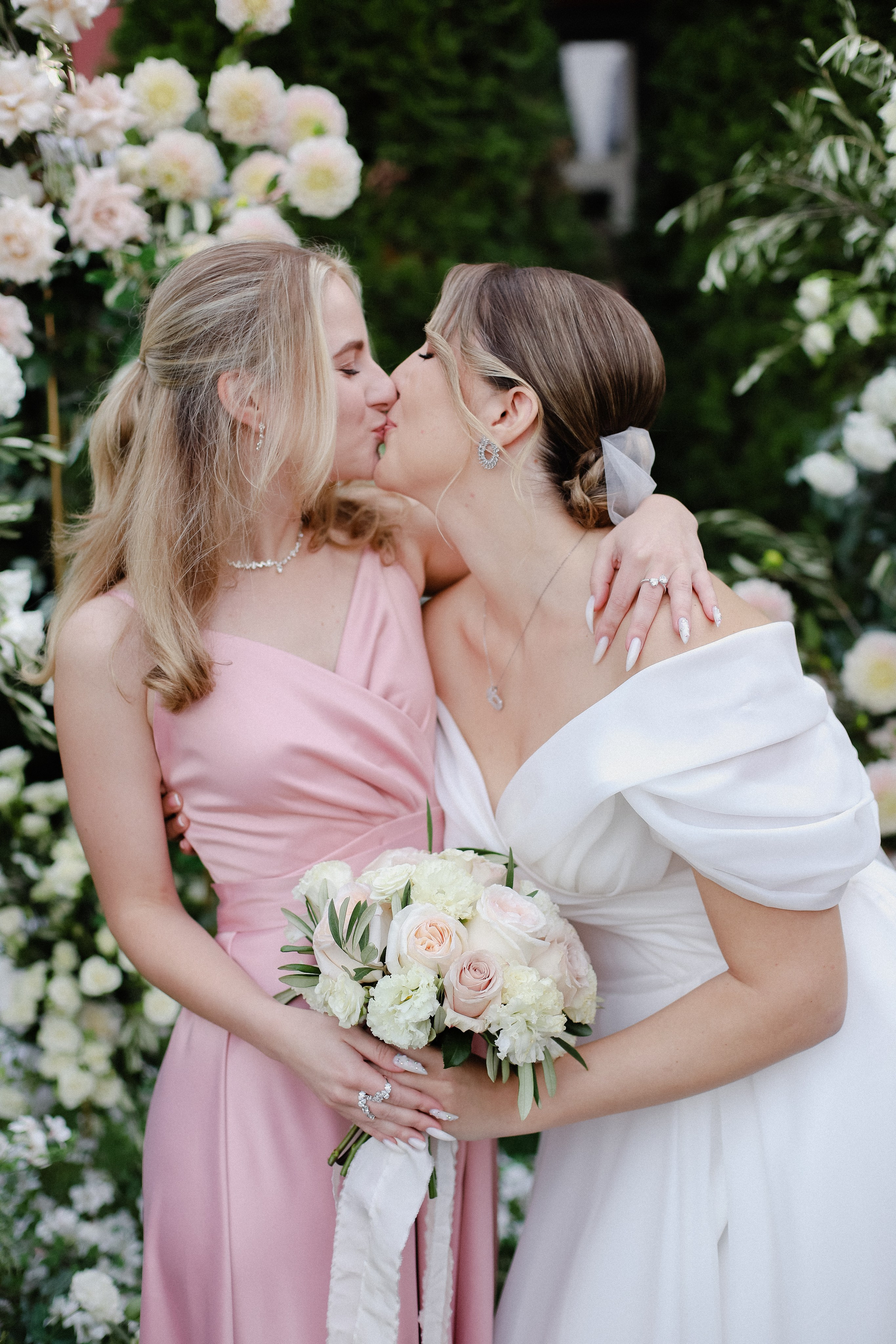 Илья и Анастасия. Фотограф в Алматы и Москве Даша Пушкина