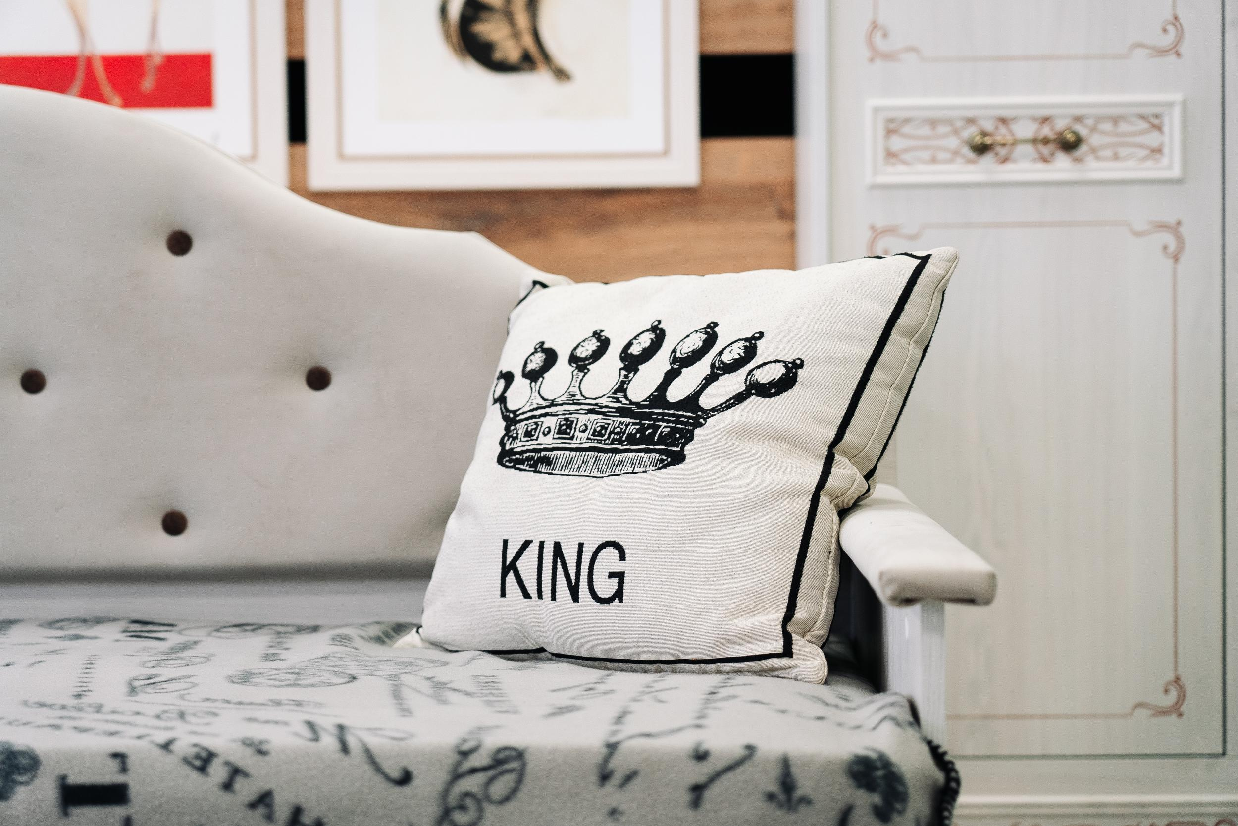 Фотосессия для мебельного салона «Калинка»