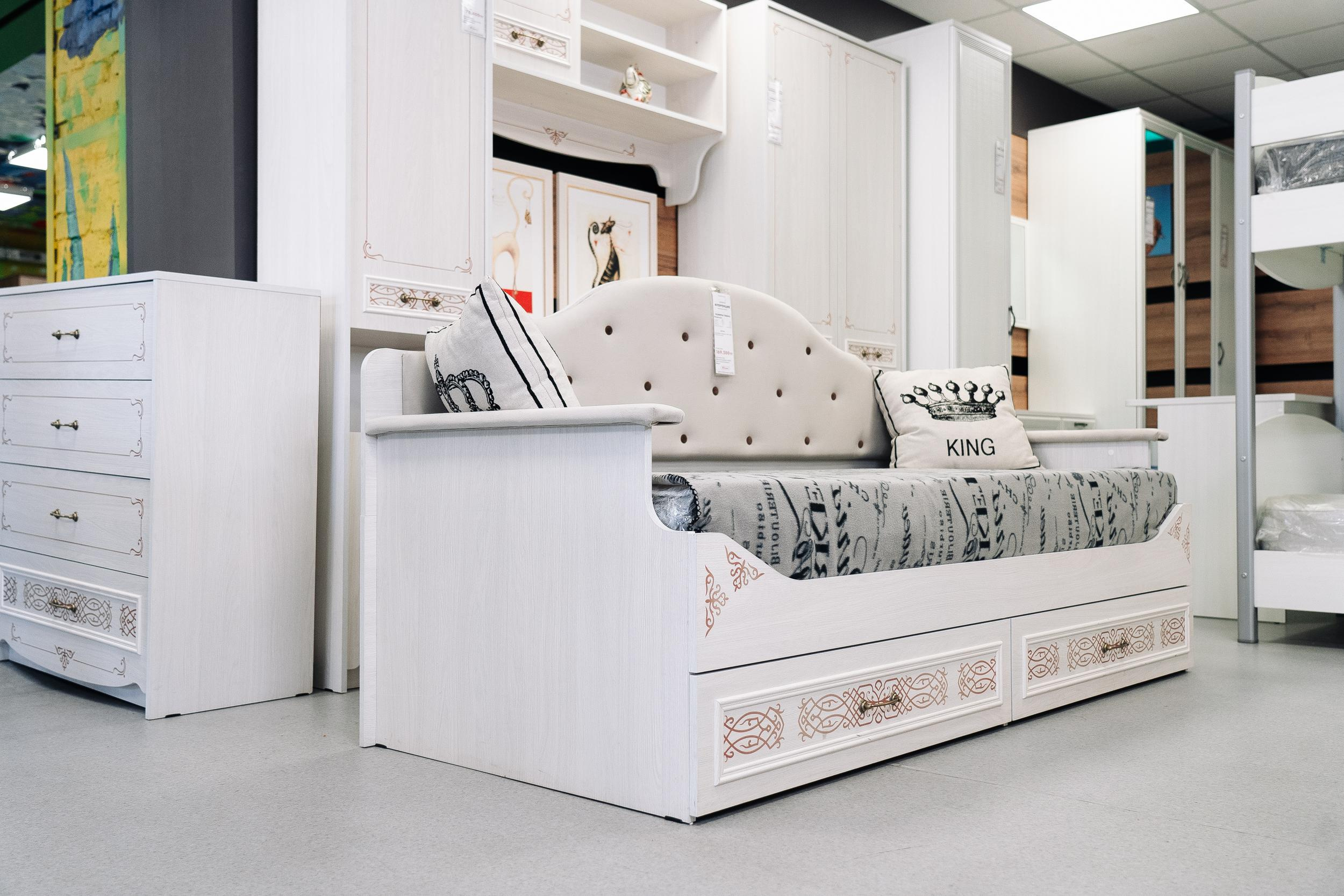 Фотосессия для мебельного салона «Калинка»