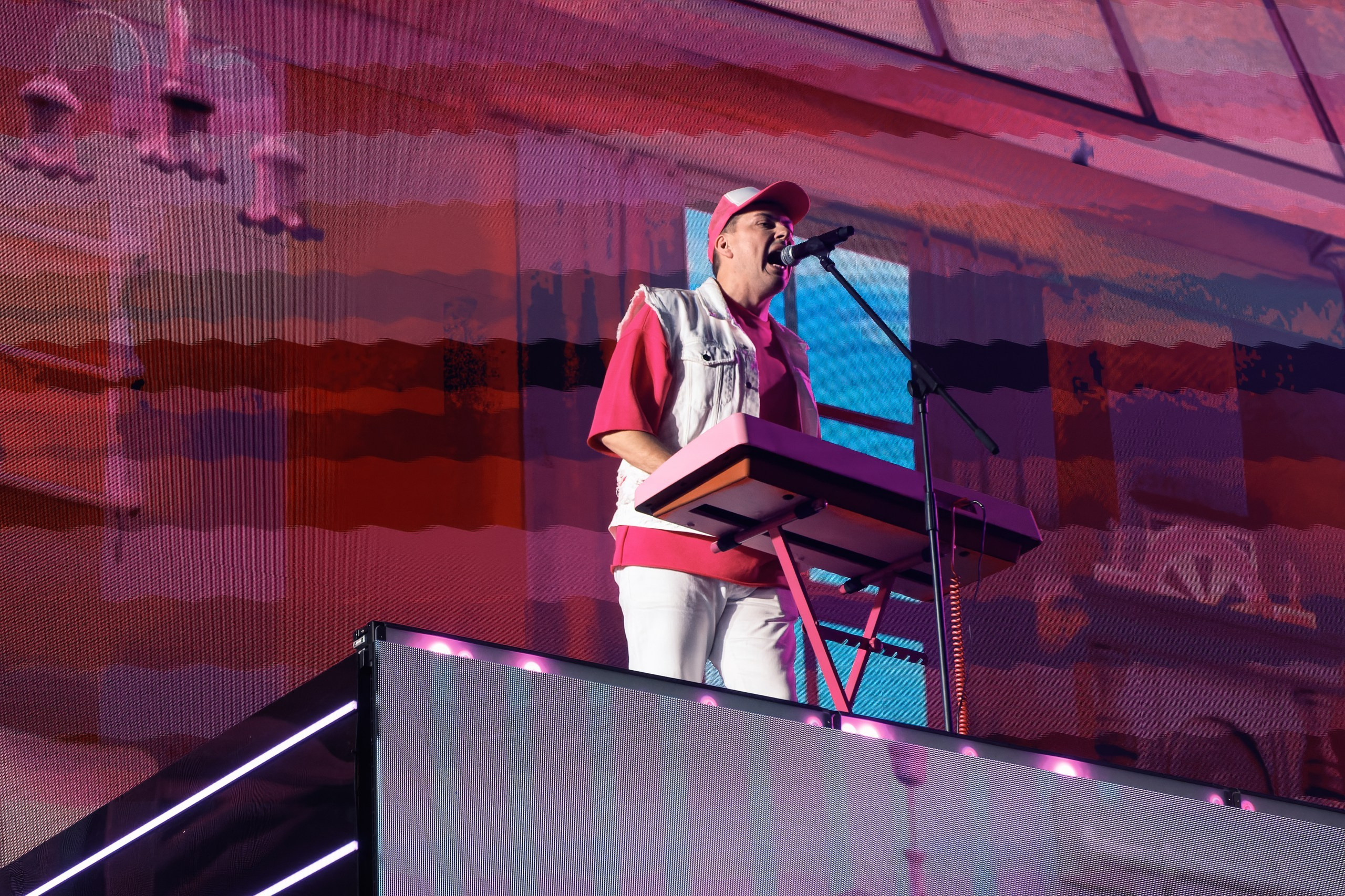 Супердискотека 90х. группа Вирус, Отпетые мошенники, КАР-МЭН, группа Стрелки, Певица Света, Группа Мальчишник, Тотал