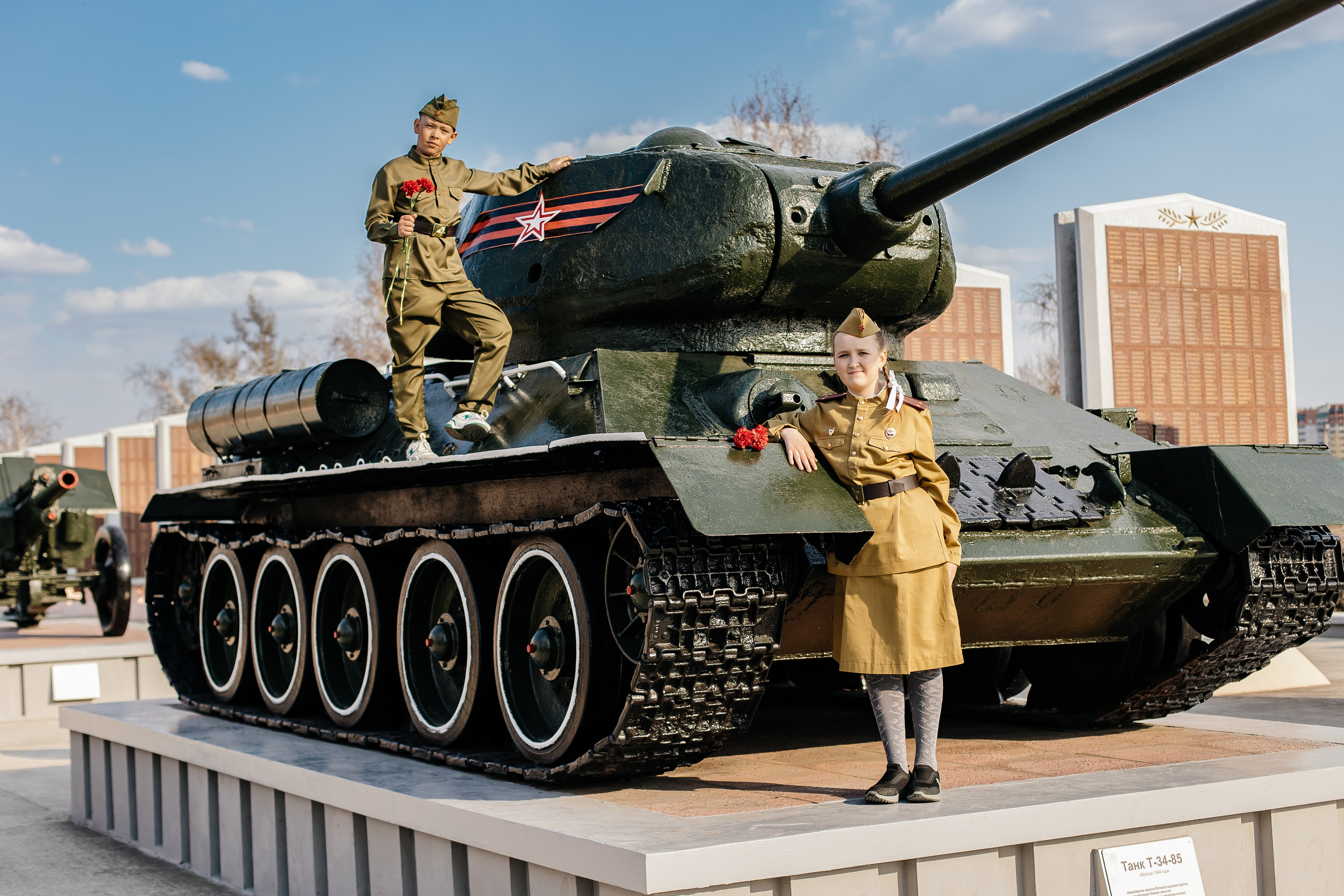 Мемориал «ПАРК ПОБЕДЫ». Фотограф Григорьева Ольга. Портретная, семейная съёмка, Love Stori, видеосъёмка в городе Чита. Выпускные альбомы, фотокниги