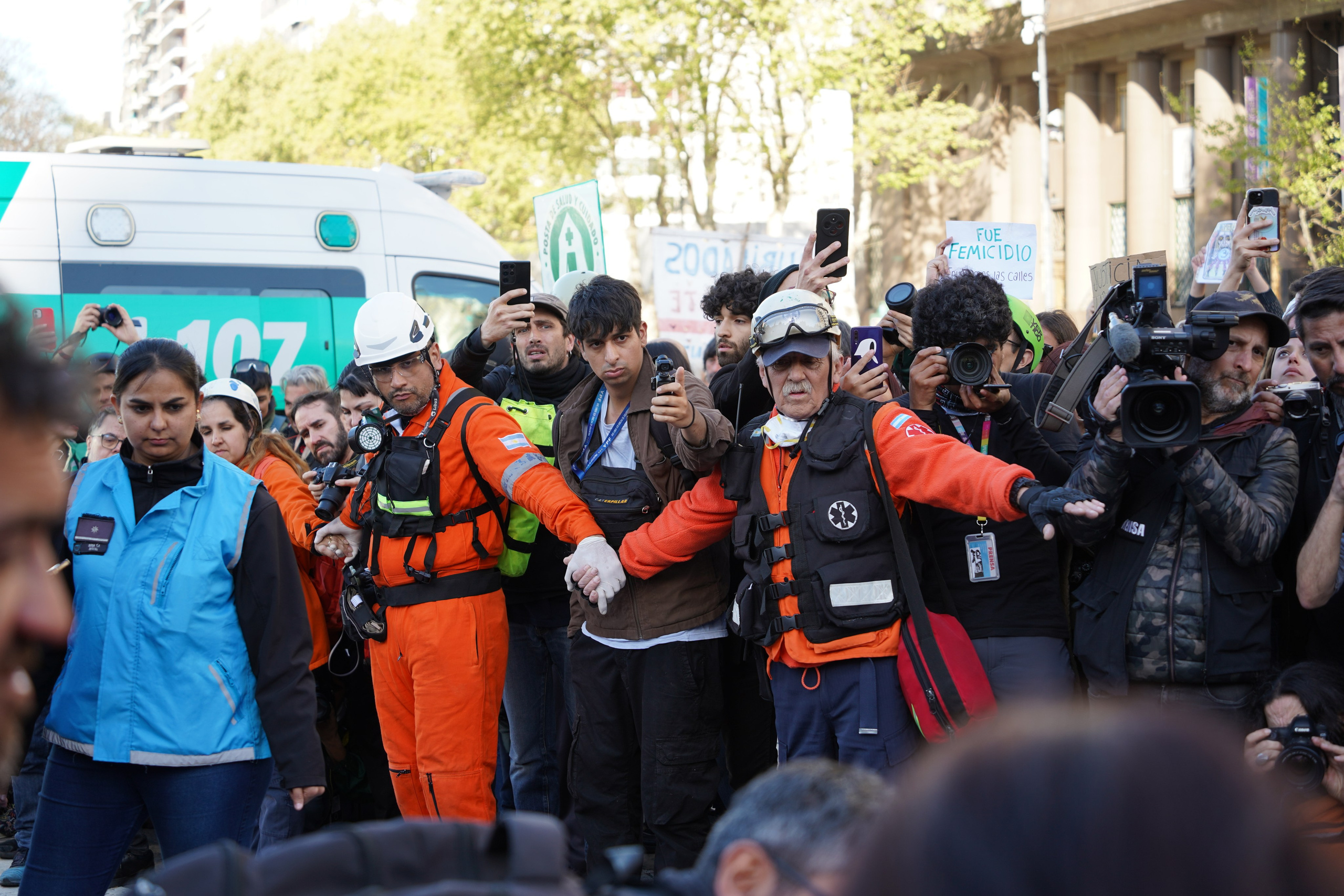 Protests. Buenos Aires. Семейный и детский фотограф в Буэнос-Айресе Перевозчикова Анна Fotógrafa de familia y niños en Buenos Aires Perevozchikova Anna