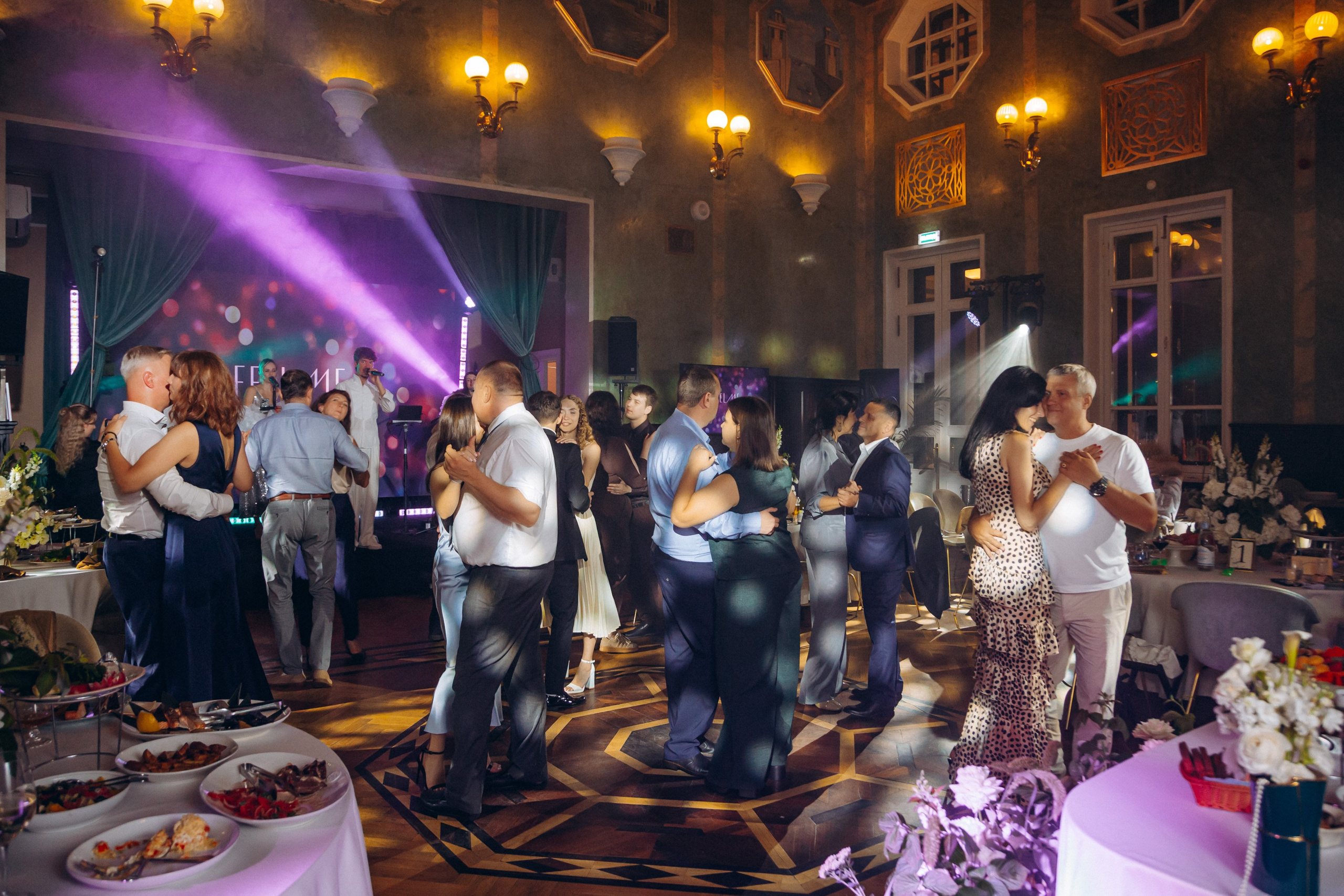 Свадьба. FOTOZ Studio / Фотовидеомейкер Андрей Смирнов