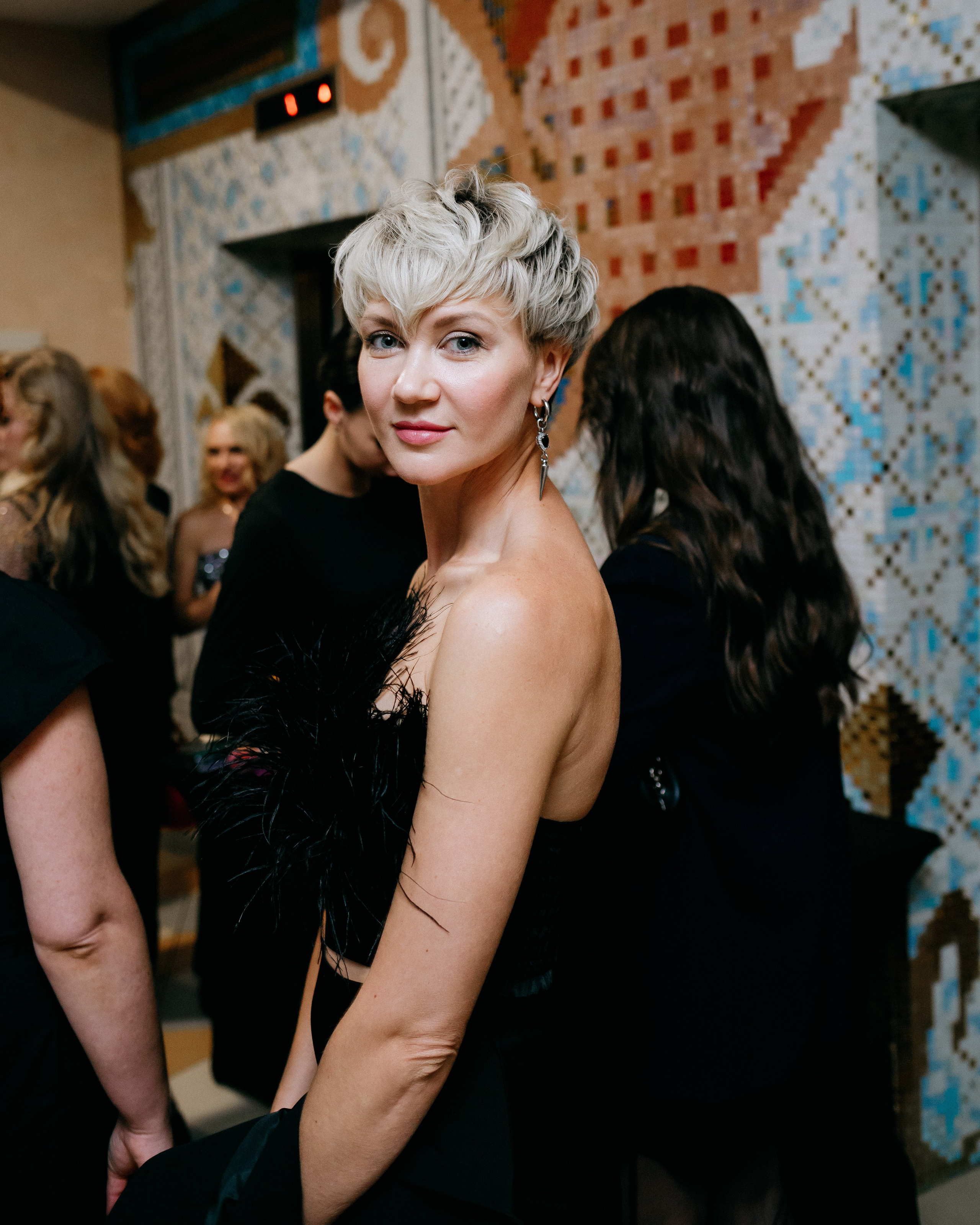 20 лет студии красоты Юлии Харченко. СВОИ. ФОТООТЧЕТЫ-СОБЫТИЯ-МЕСТА