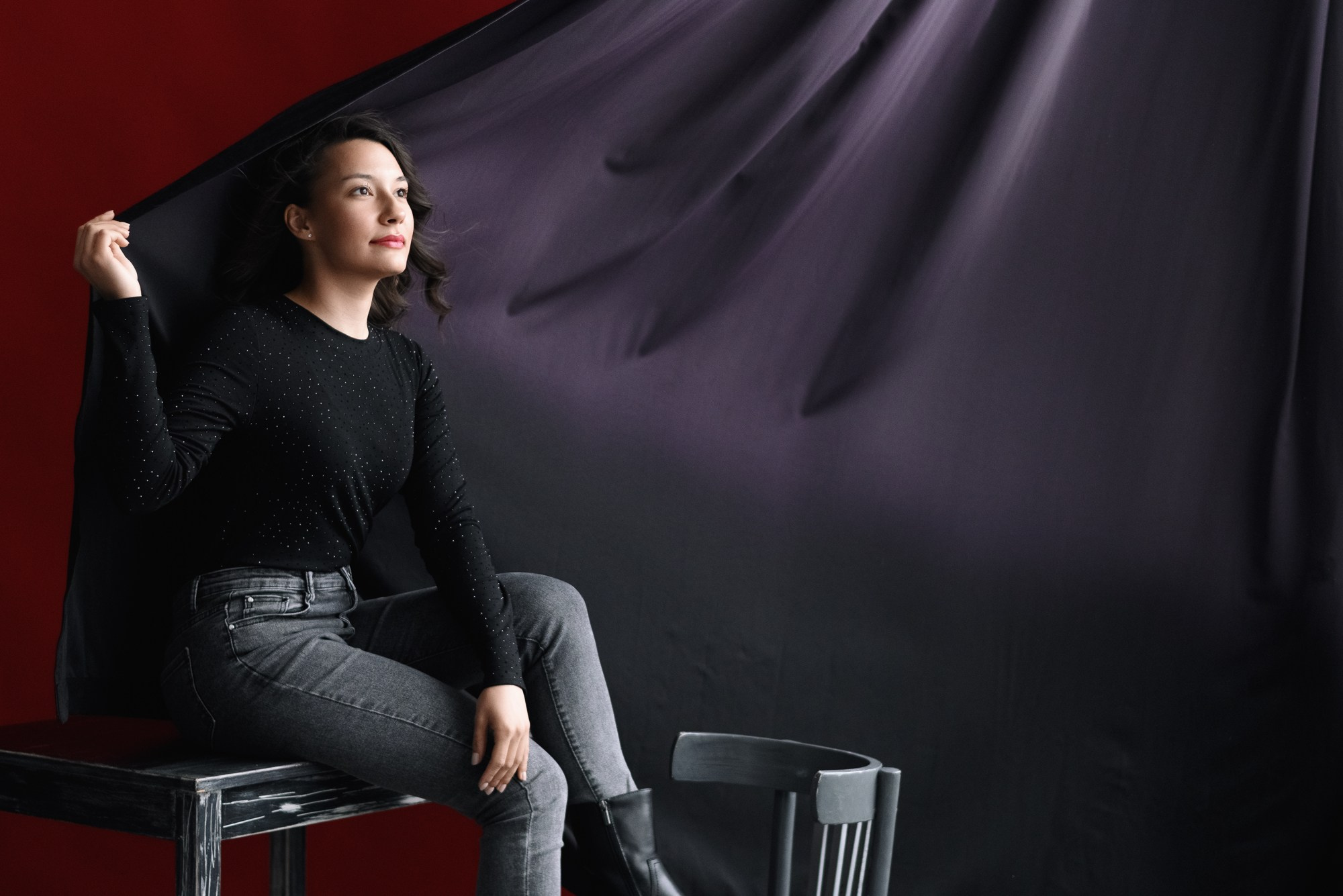 ЧБ портрет в Тюмени | Фотограф Дарья Мустафина. Портретный фотограф Тюмень Дарья Мустафина