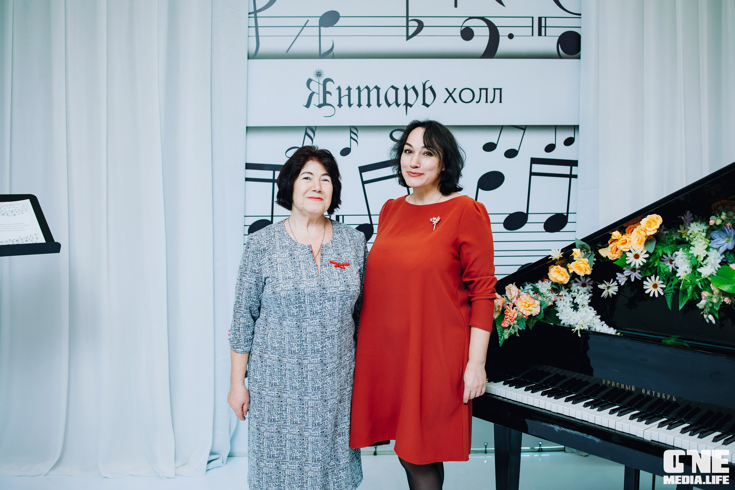 Концерт 8 марта в Янтарь холл. One Media Life: фоторепортажи, фотоотчеты с мероприятий и заведений