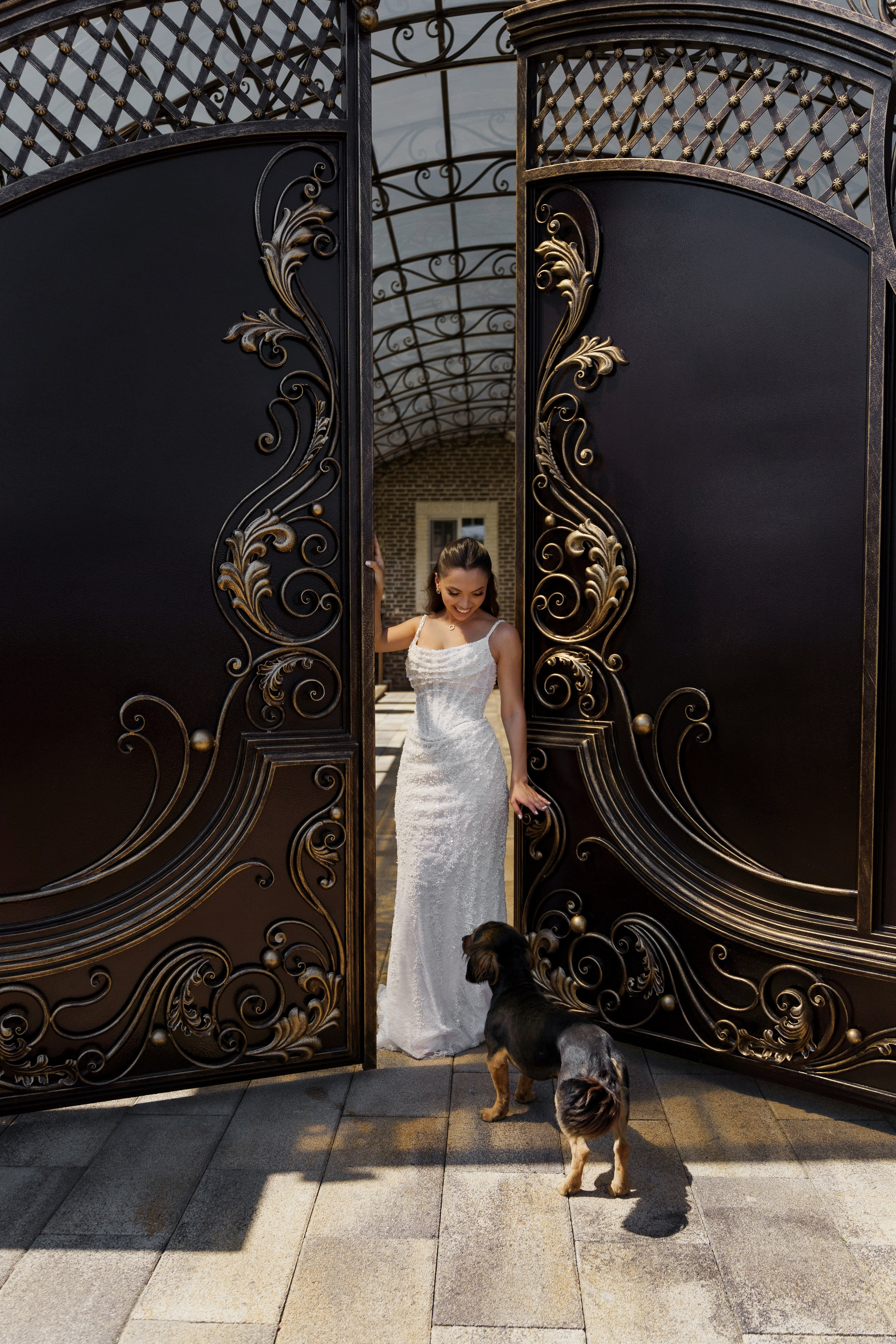 Сватовство в Краснодаре от лучших свадебных фотографов и операторов ТВИНС СТУДИО. ТВИНС СТУДИО — лучшие свадебные фотографы и видеографы в Краснодаре