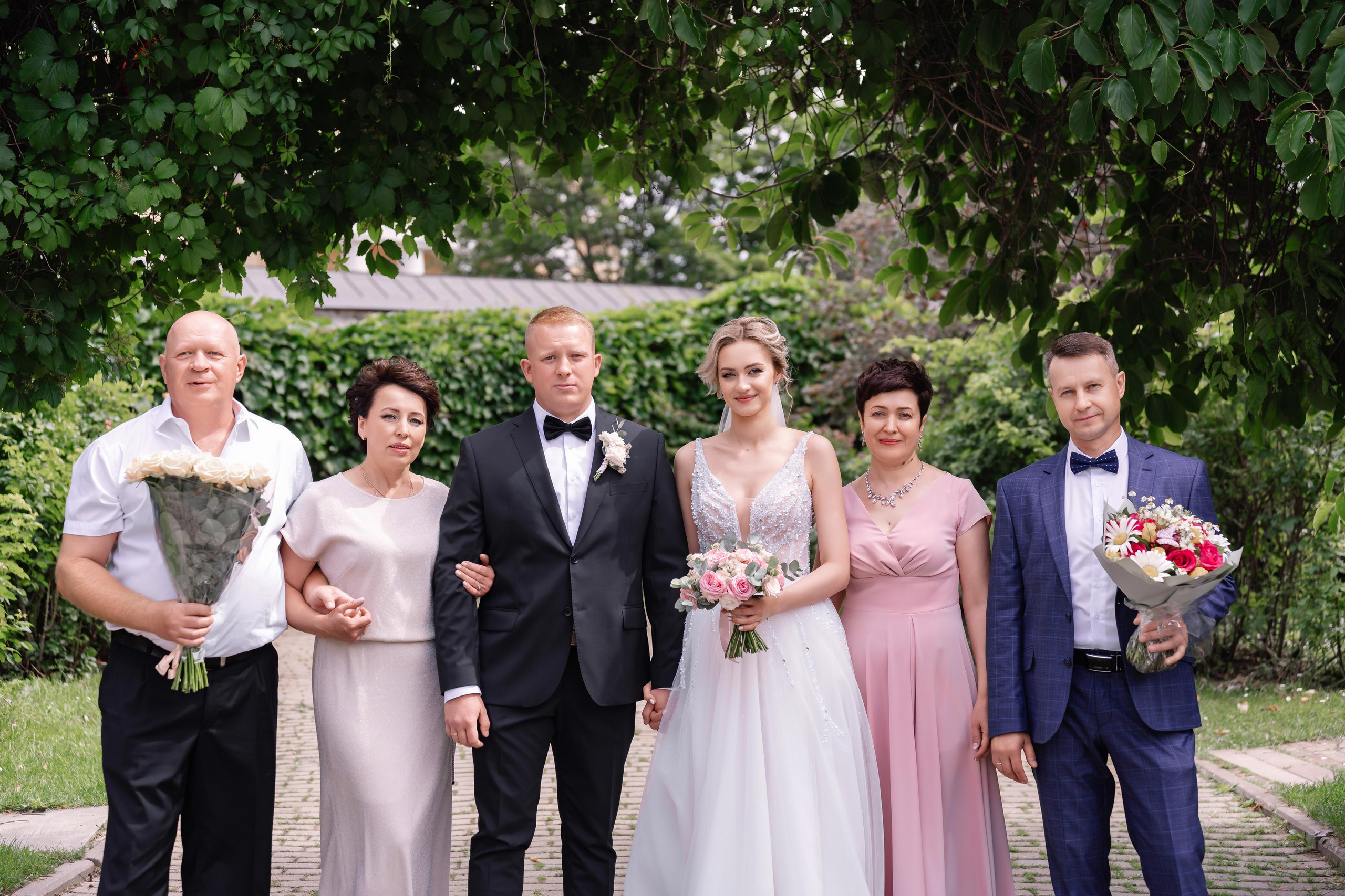 Свадебная фотосессия в Даниловском монастыре