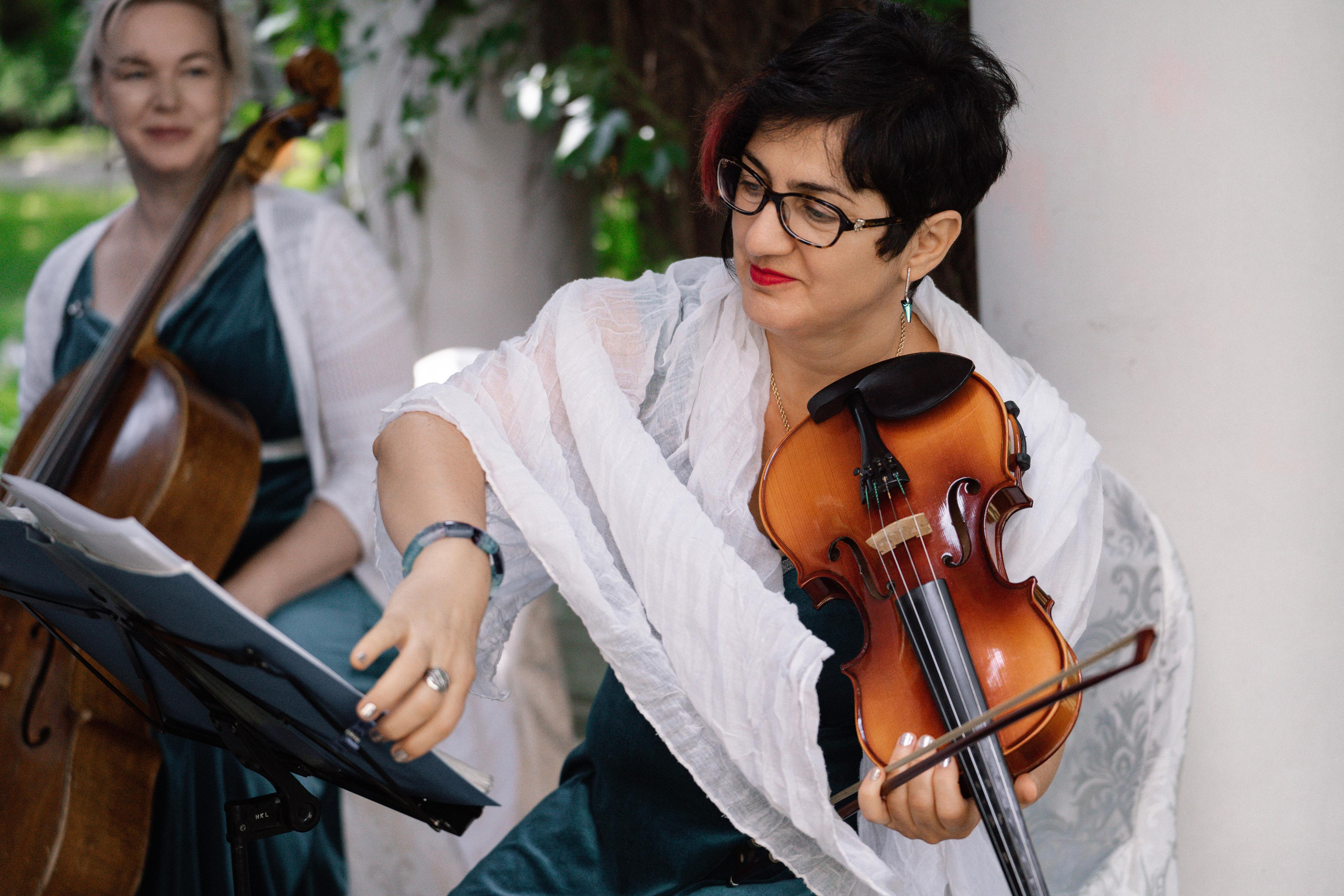 Свадебная фотосессия в Даниловском монастыре