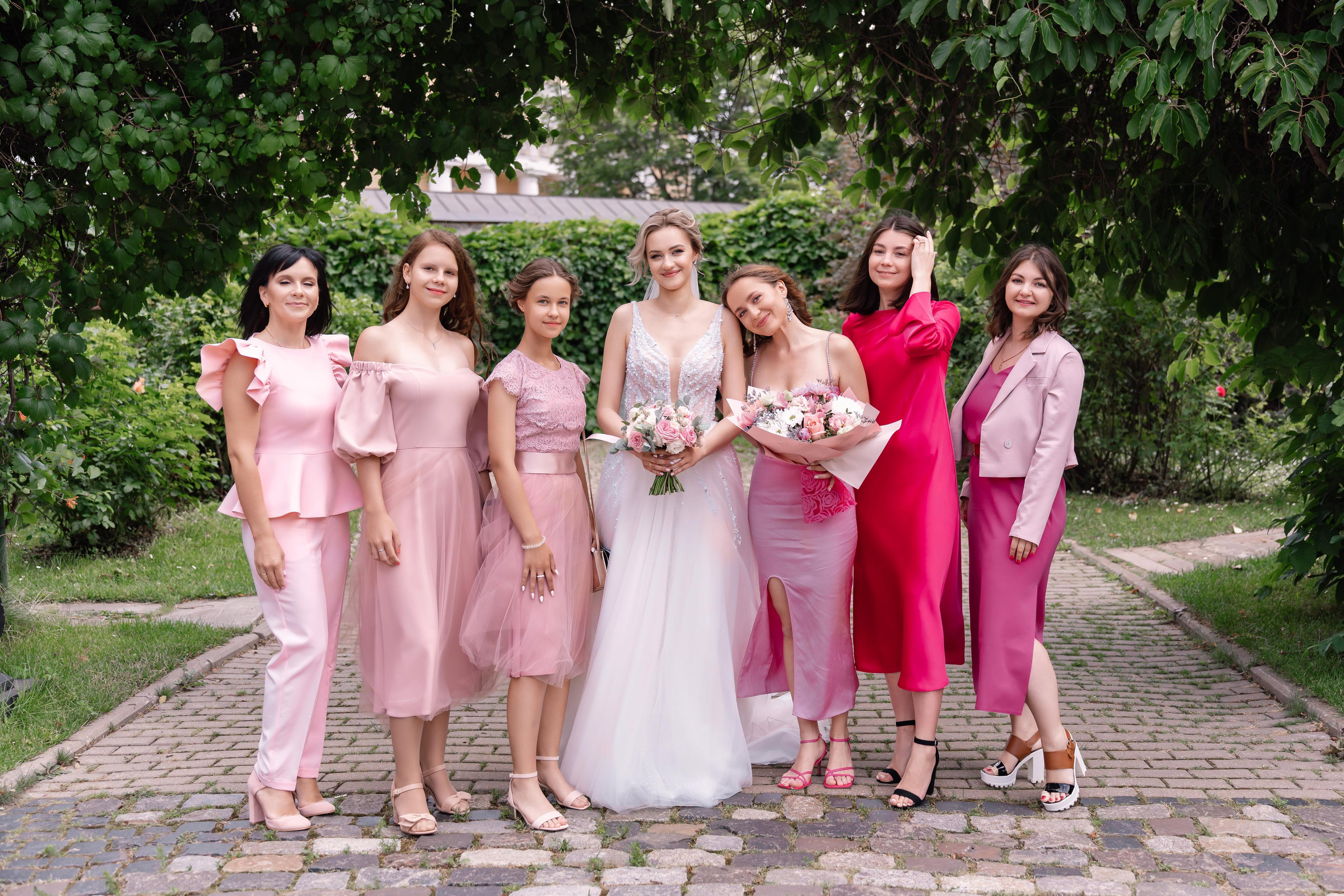 Свадебная фотосессия в Даниловском монастыре