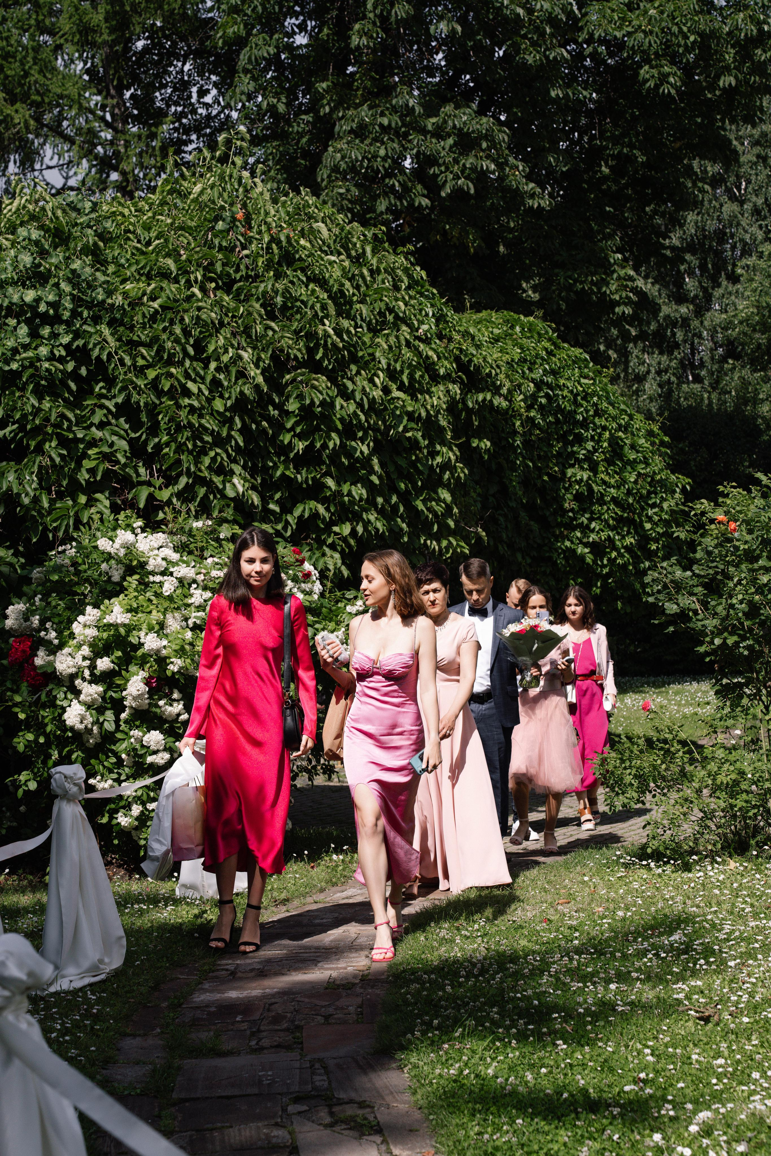 Свадебная фотосессия в Даниловском монастыре