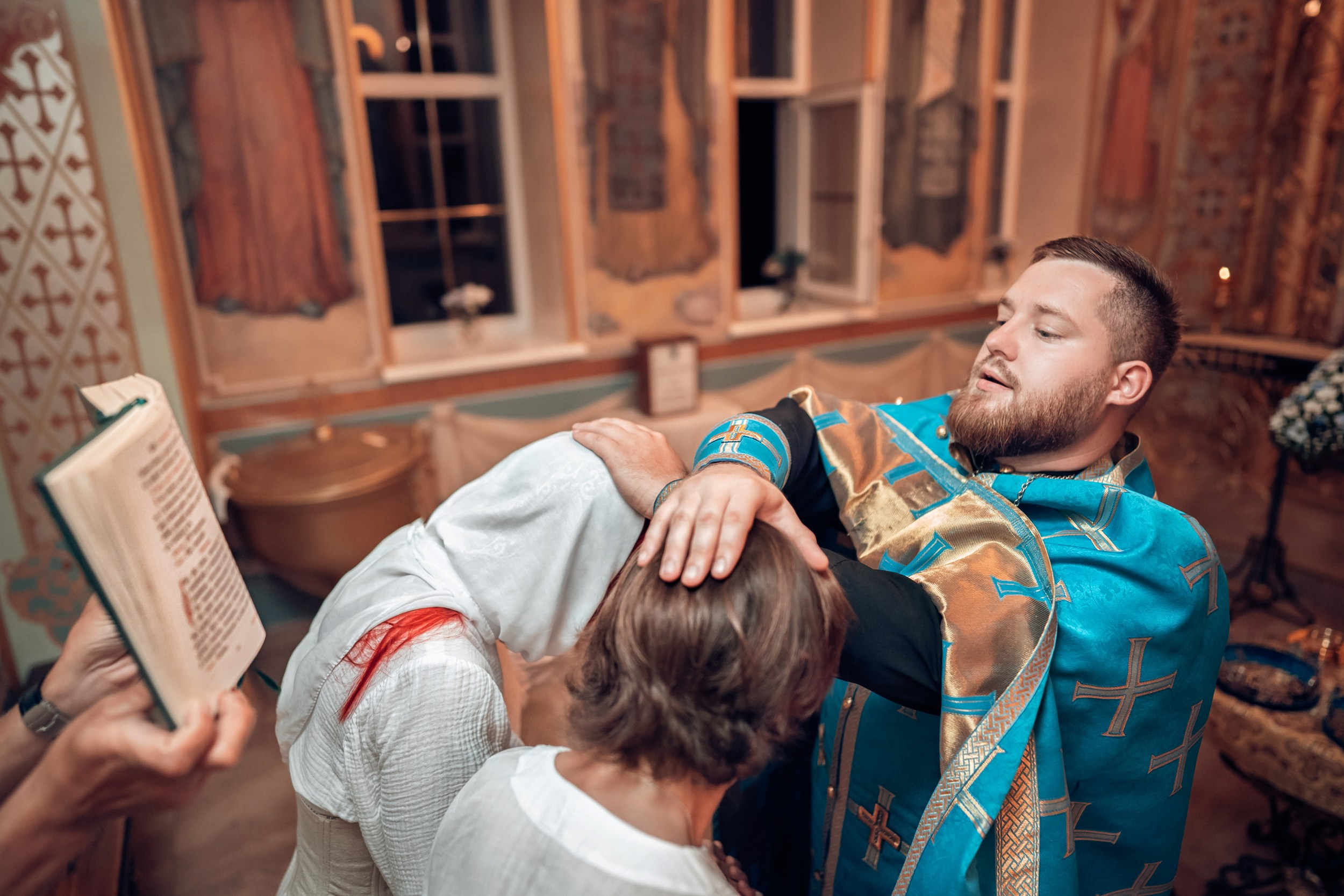 Венчание в храме ап. Андрея Первозванного г. Севастополь. Церковный фотограф Севастополь