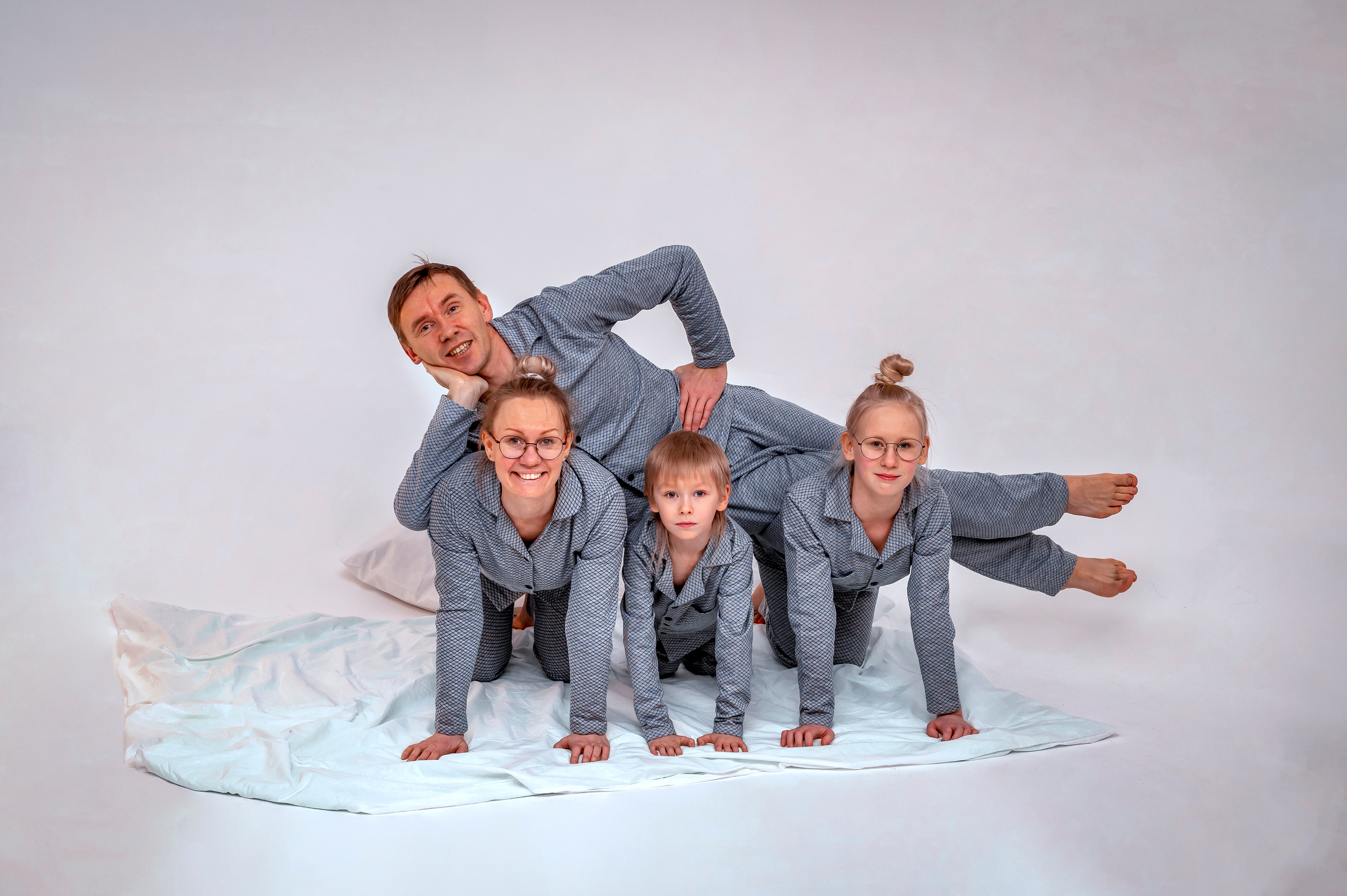 Перья. Семейный и детский фотограф в Канске и Канском р-не, Красноярск и