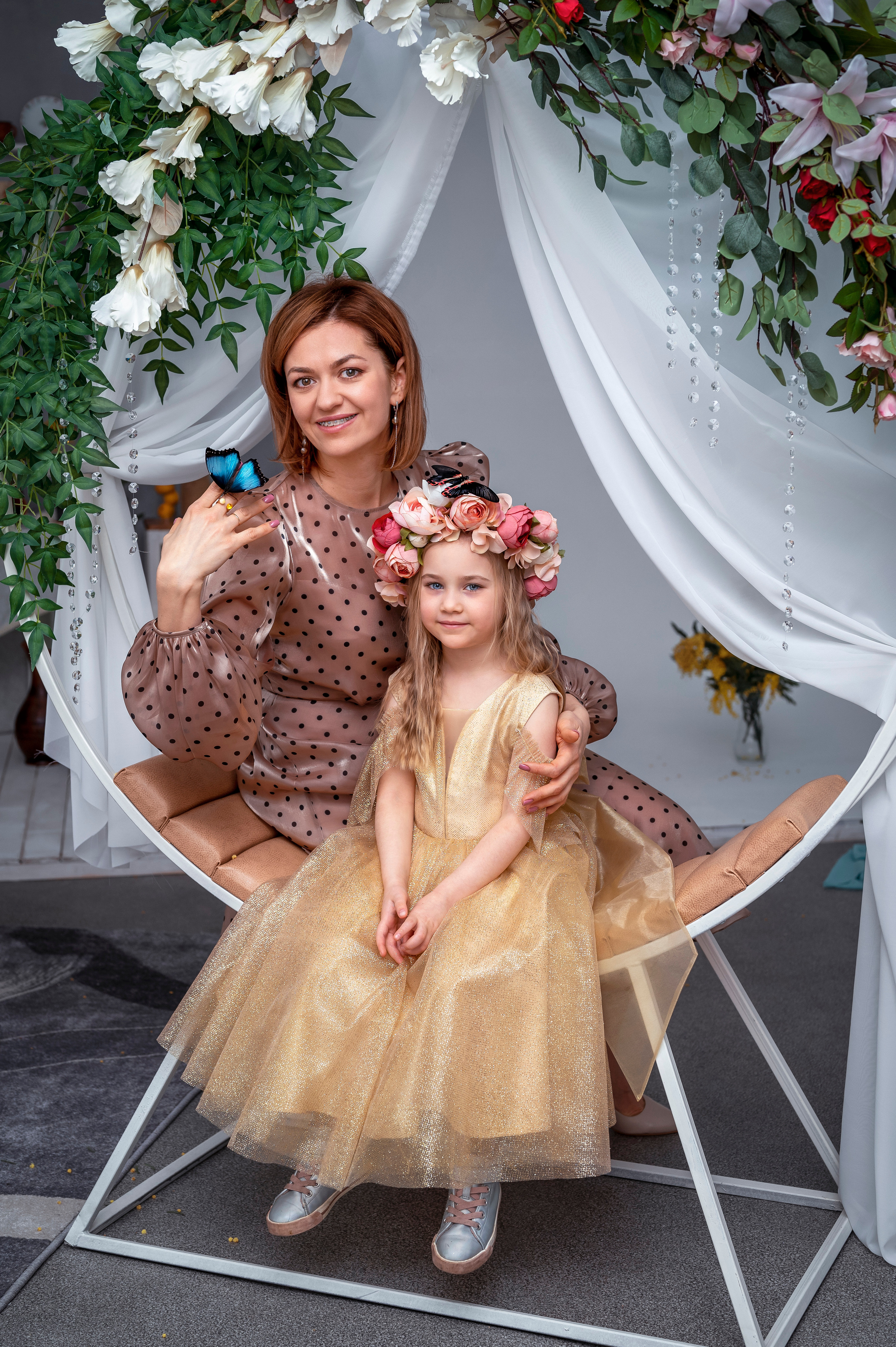 Фотосессия с бабочками. Семейный и детский фотограф в Канске и Канском р-не, Красноярск и