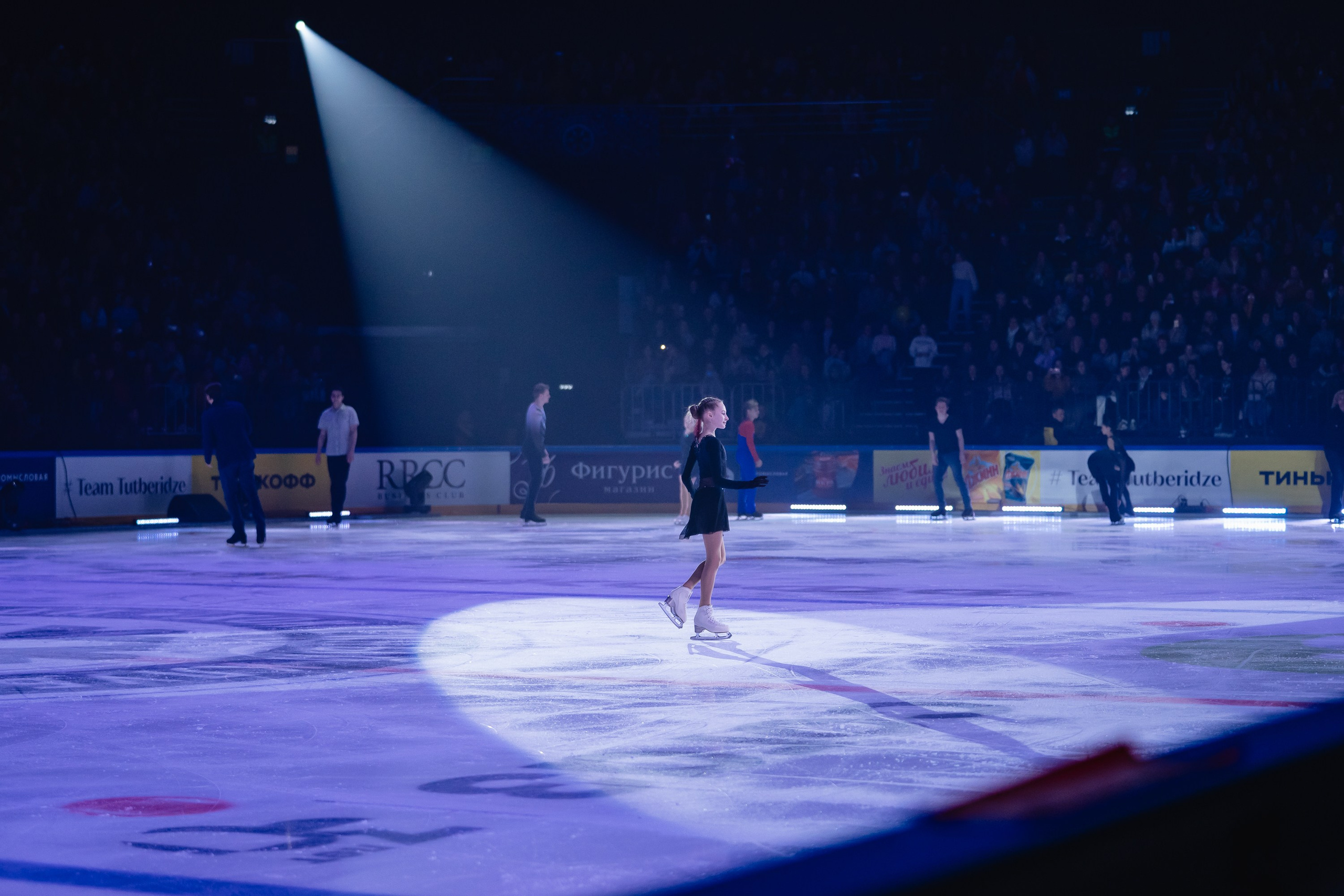 Шоу «Чемпионы на льду» в Новосибирске. Воробьева Ксения — Спортивный и танцевальный фотограф Новосибирск