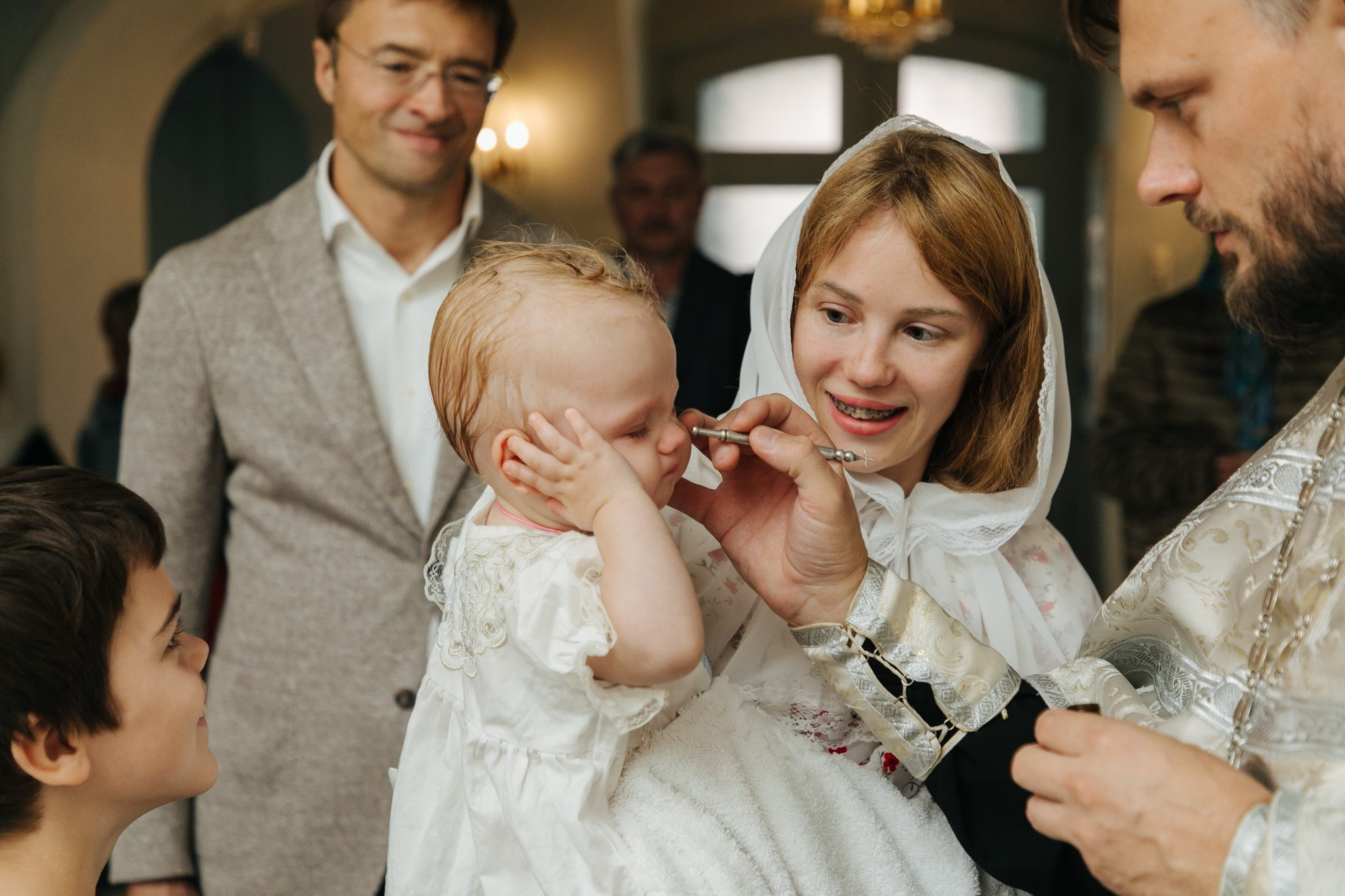 Крещение ребенка Церковь Трёх Святителей СПб, где крестить на ваське, стоимость крещения 2024, лучшие храмы церкви для крещения, стоимость крестин, как записаться на крещение