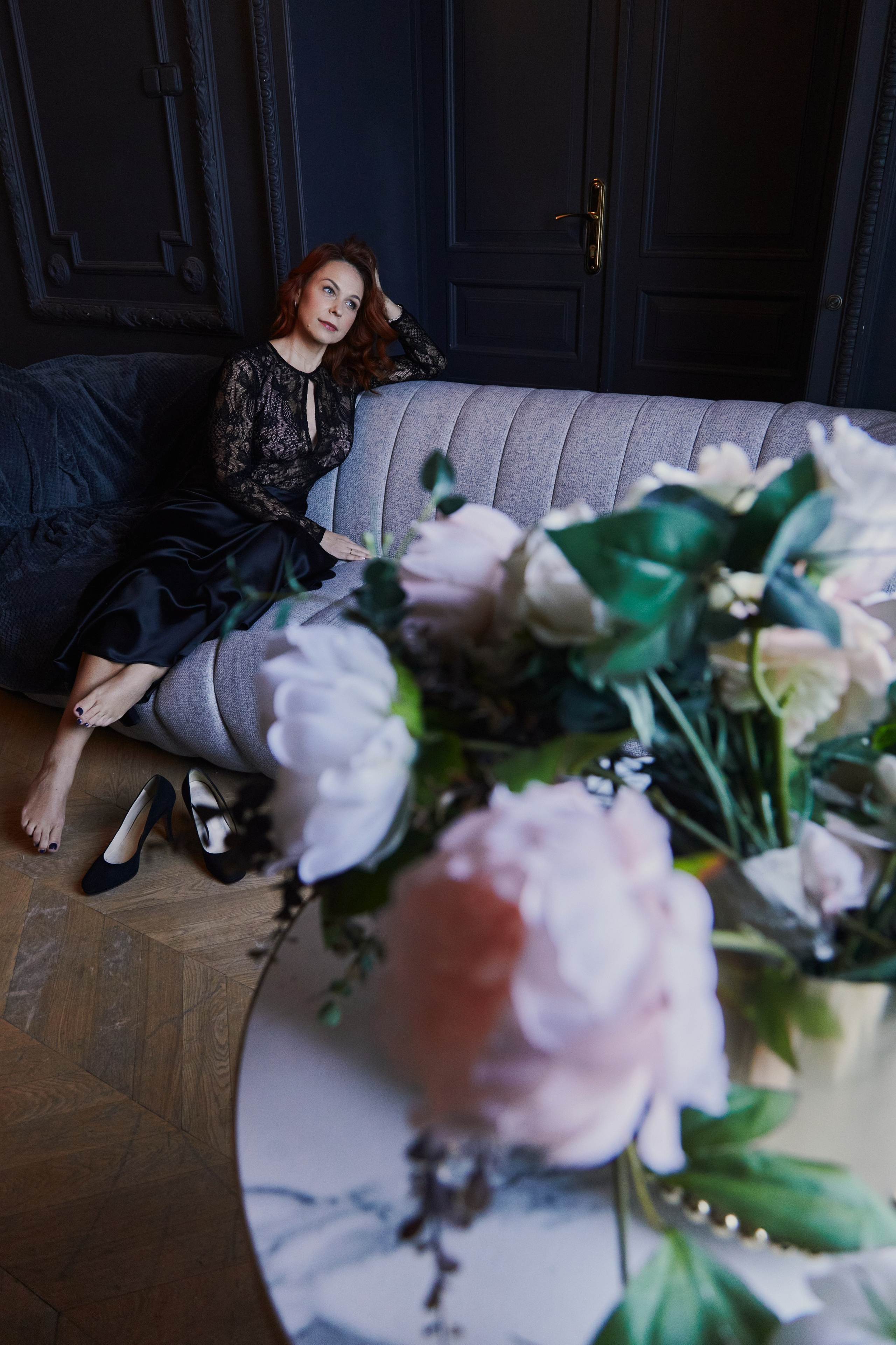 Пикантная фотосессия для прекрасной дамы. Семейная фотосессия и съёмка в школе СПб Сударикова Мария