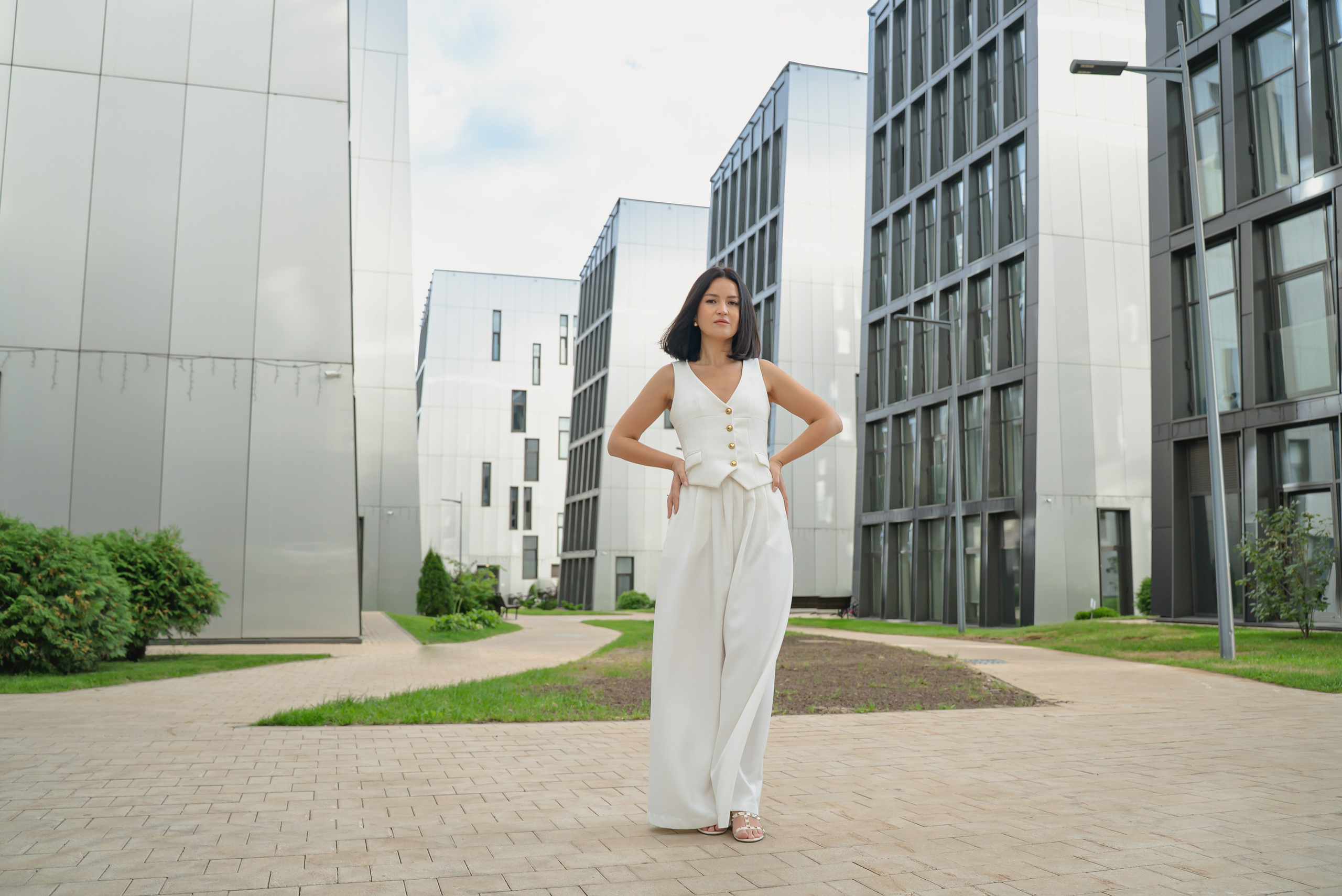 Футуристический дуэт в SK 📸. Видеограф / Фотограф  — Яна Спащанская