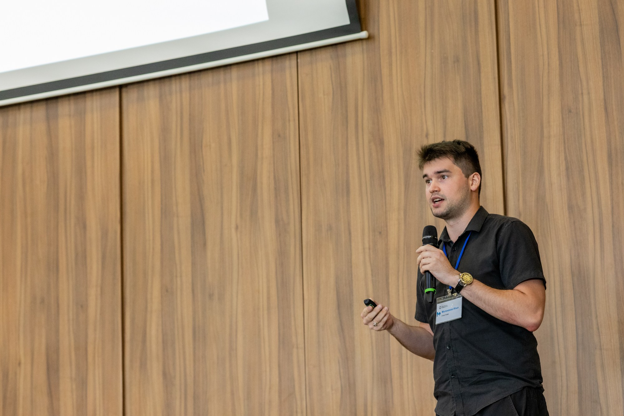 Репортажная фотосъемка во Владивостоке. Портретный, свадебный, репортажный фотограф во Владивостоке Юлиана Джули Фокс