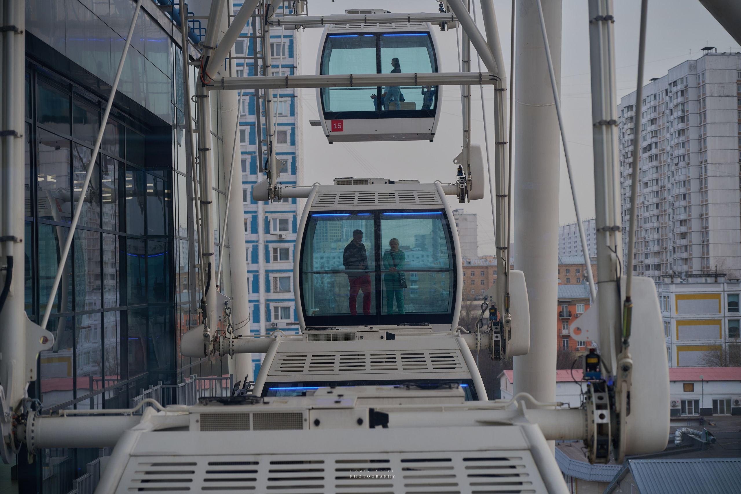 Солнце Москвы. Фотограф Роман Адлер