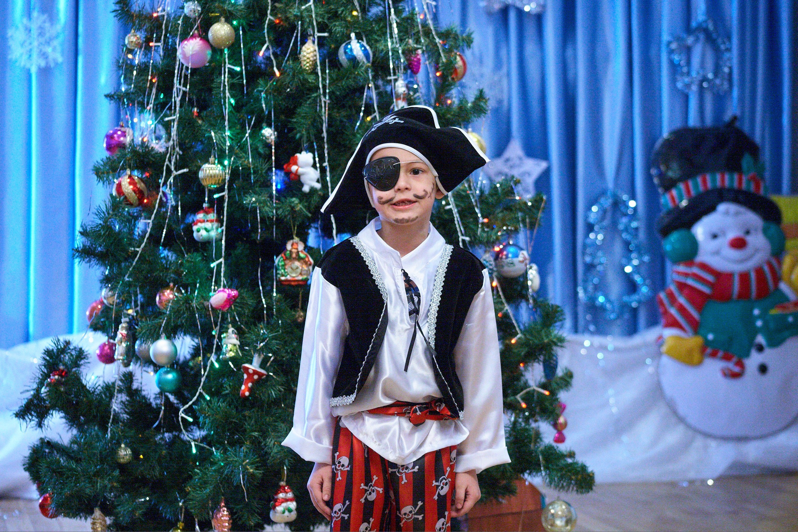 Новогодний утренник. Выпускной альбом Новосибирск