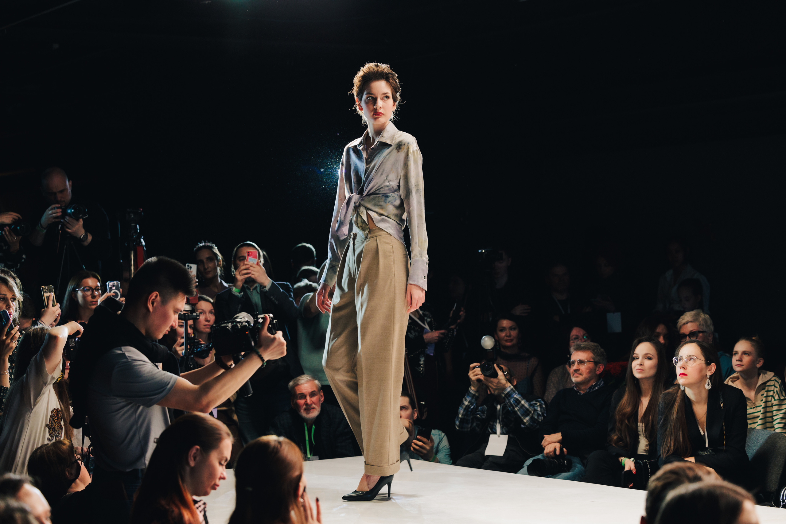 Съёмка на Volga Fashion Week 2023. Фотографирую стиль