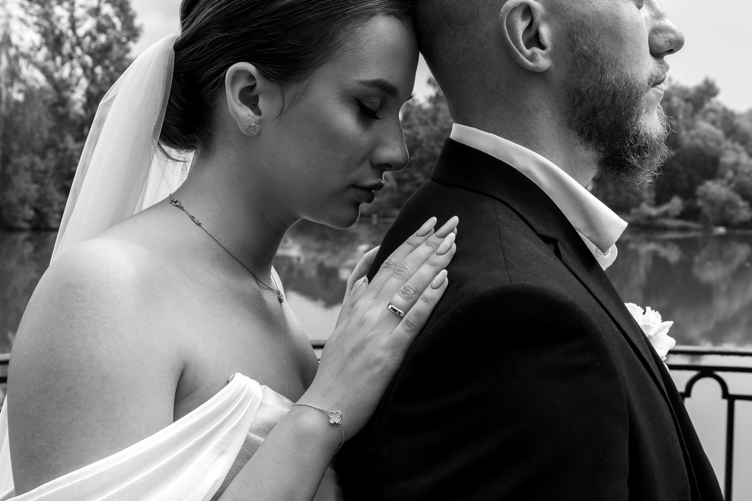 Свадебная фотосессия в усадьбе Остафьево. Свадебный фотограф в Москве Элина Ларченкова. Фото, которые цепляют