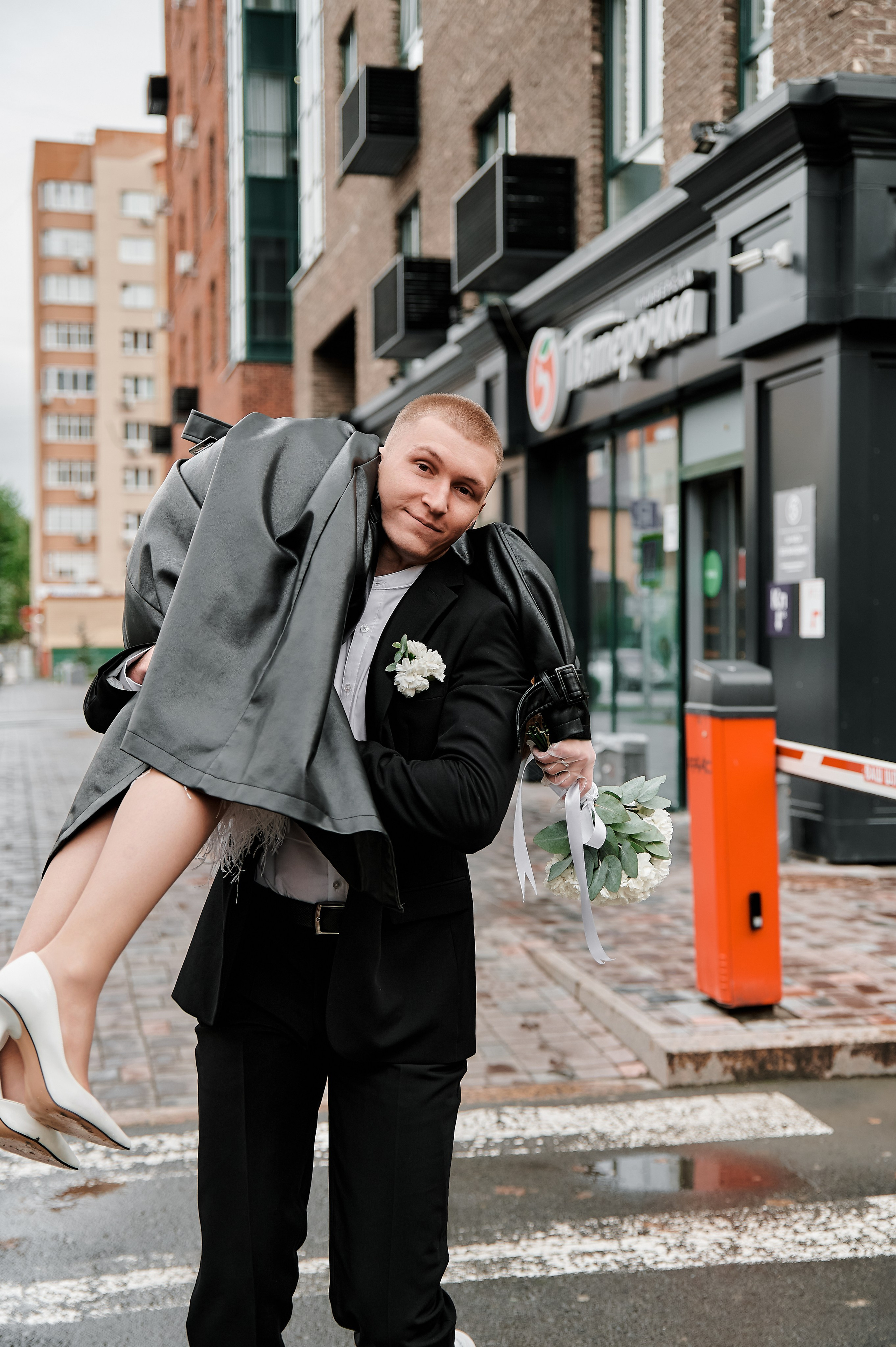 Места для фотосессии — Тюмень. Свадебный и портретный фотограф в Тюмени Женя Черемнова