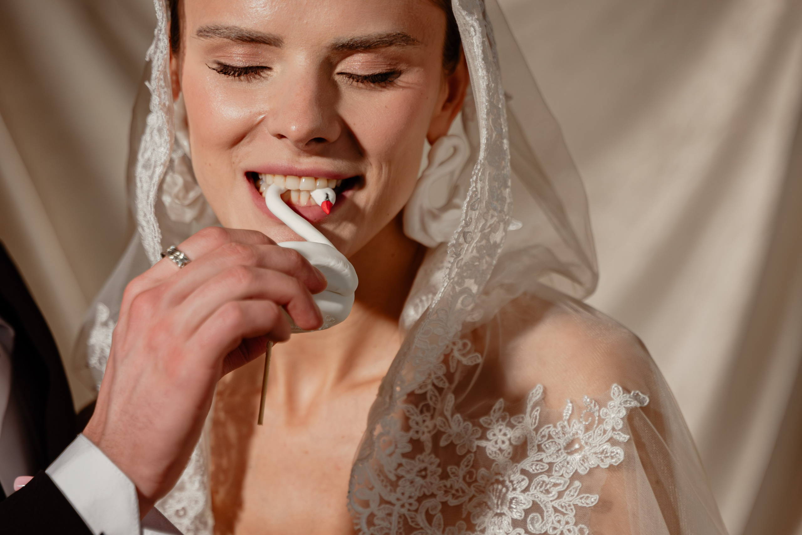 Свадьба в Отеле Марко Поло, Москва | Фотосессия камерного банкета | Алёна Макеева, свадебный фотограф. Свадебный и семейный фотограф в Москве и МО (Фрязино, Королёв, Коломна) Макеева Алёна