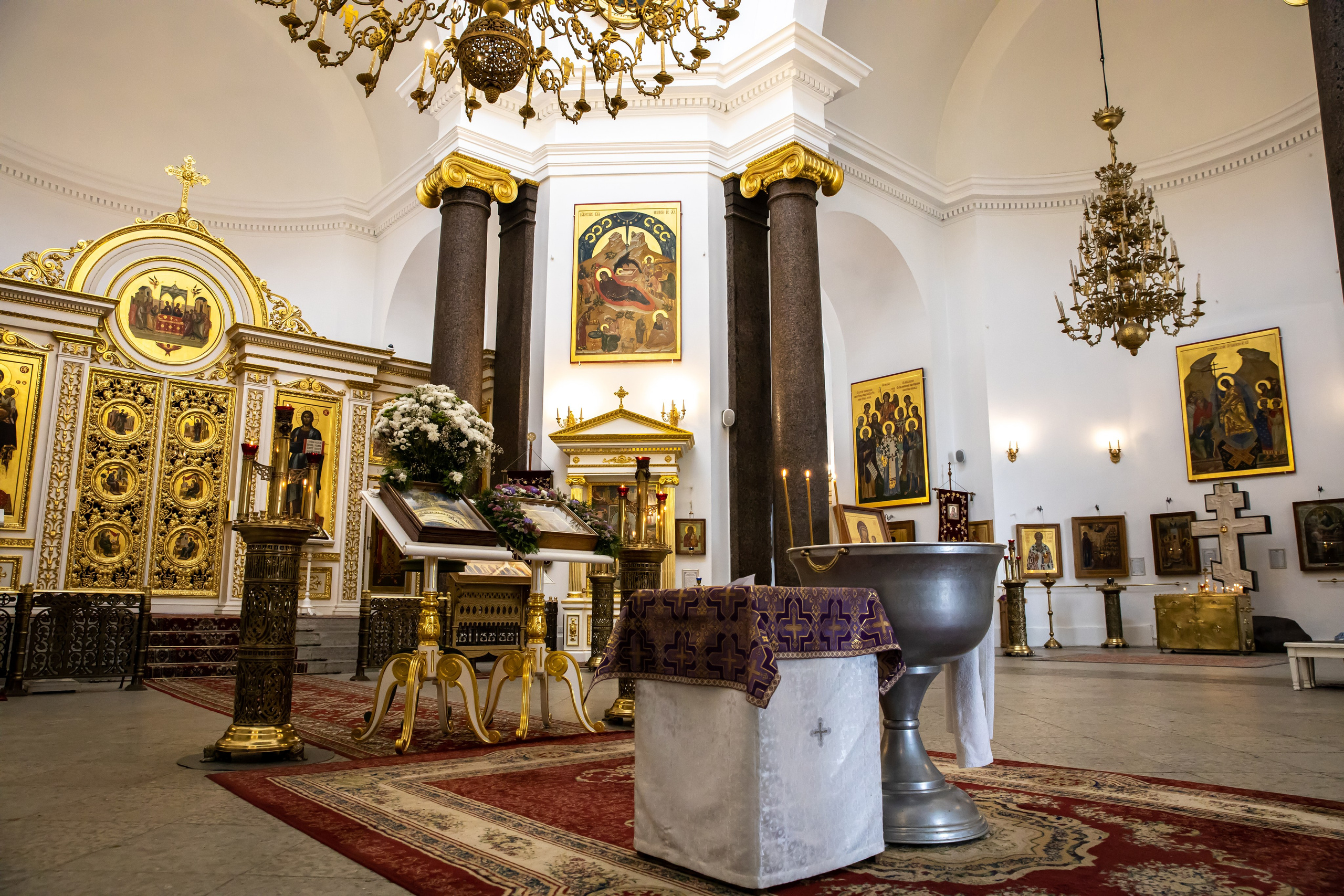 Фотограф на Крещение в Санкт-Петербурге. ФОТОГРАФ РАДОСТИ Фотосессия в студии СПб. Портретный фотограф — Юрий Торлопов