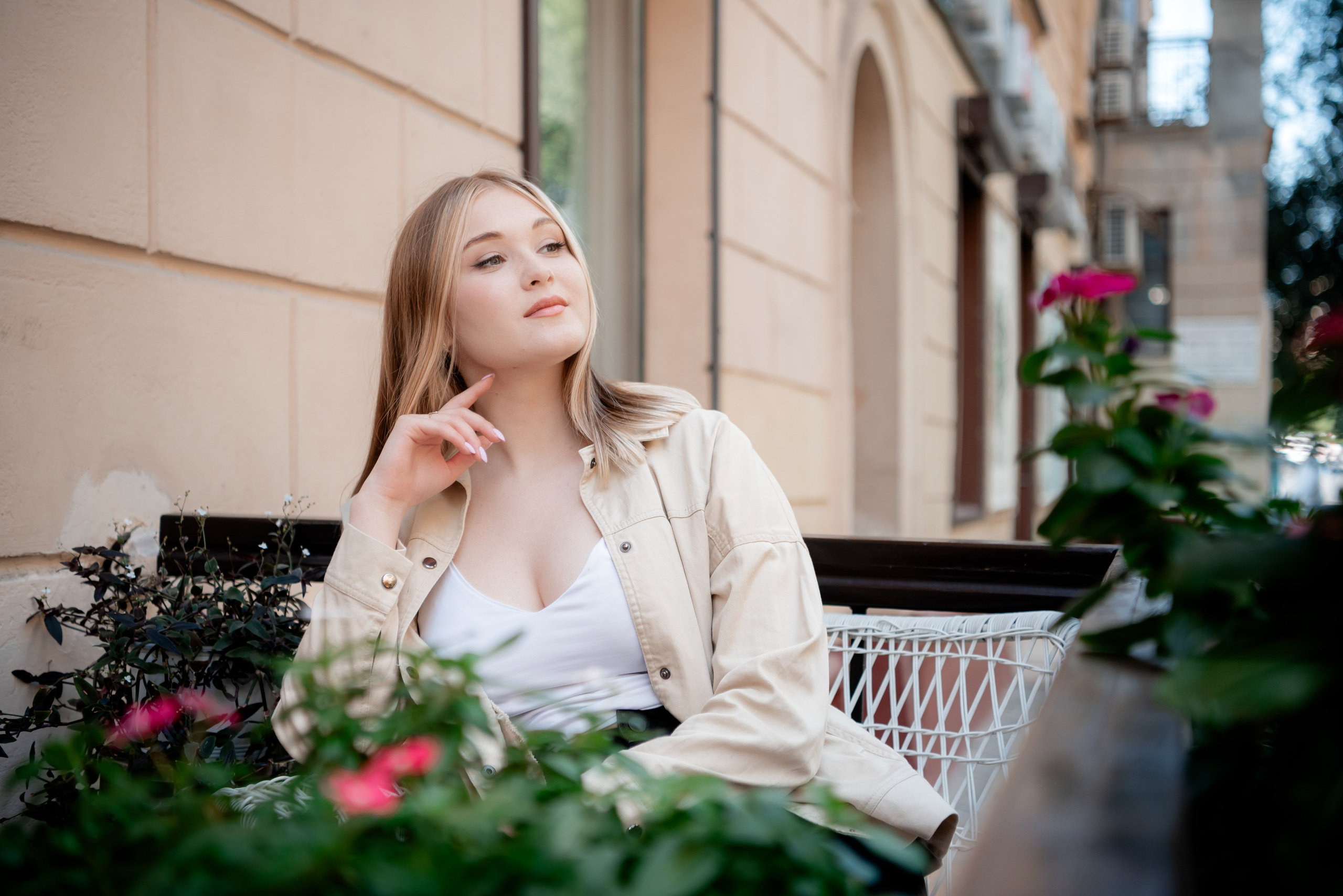 Прогулочная индивидуальная фотосессия в центре Волгограда для Наталии. Фотограф в Волгограде и Волжском Александр Горбань